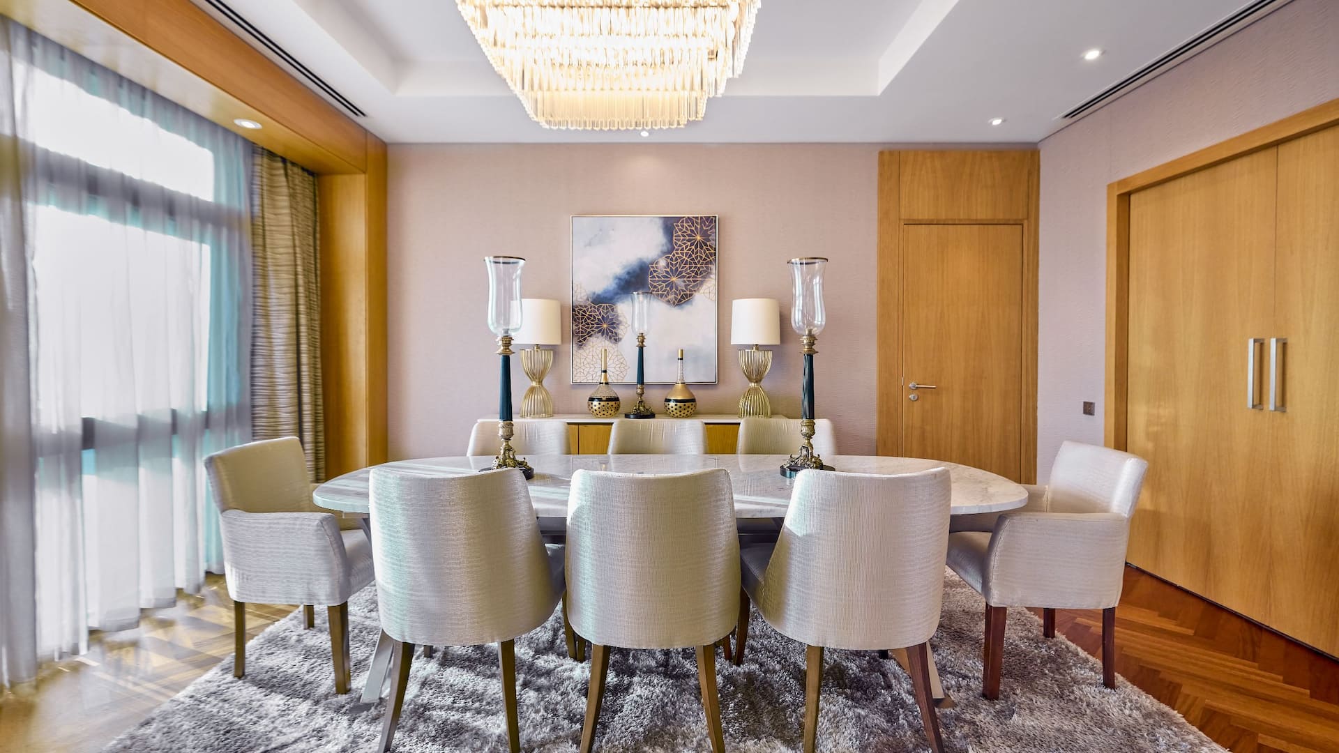 6 de 9 Hyatt Regency Tashkent Presidential Suite Dining Room