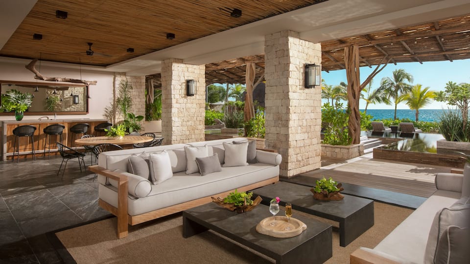 Presidential Villa Beach Front Terrace