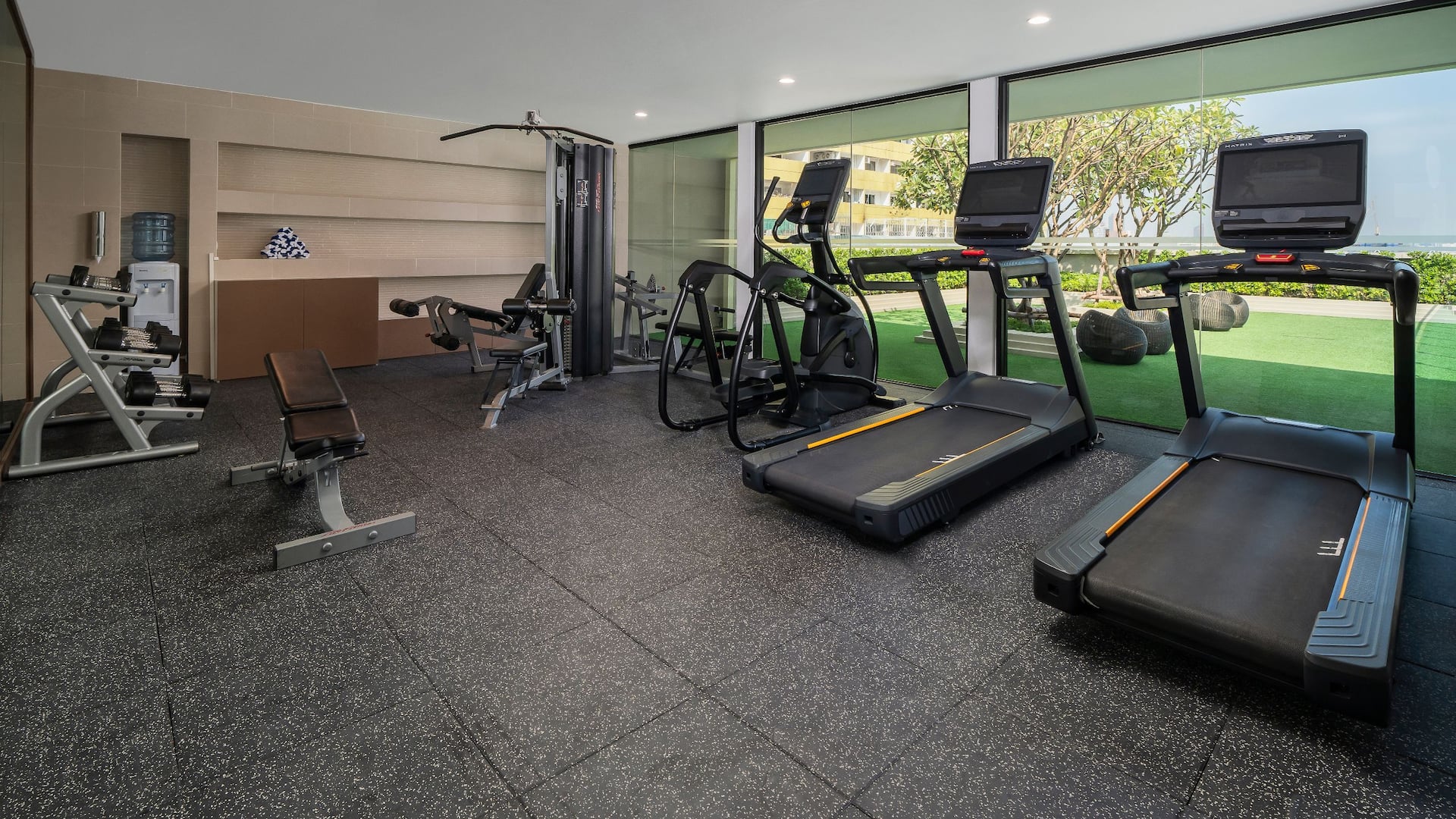 Hyatt Place Bangkok Sukhumvit 1 Gym
