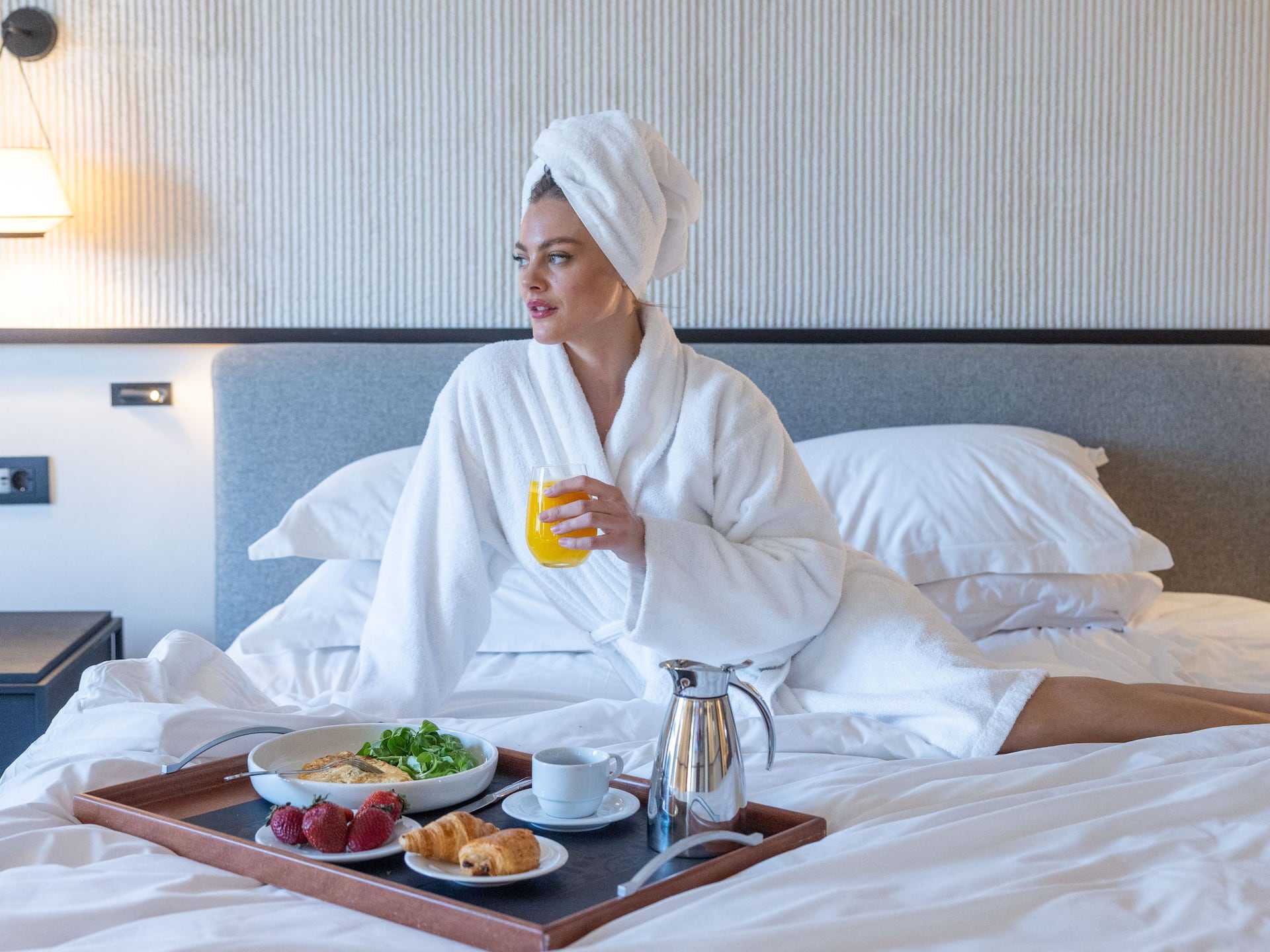 Hyatt Regency Thessaloniki Preisdential Breakfast In Bed