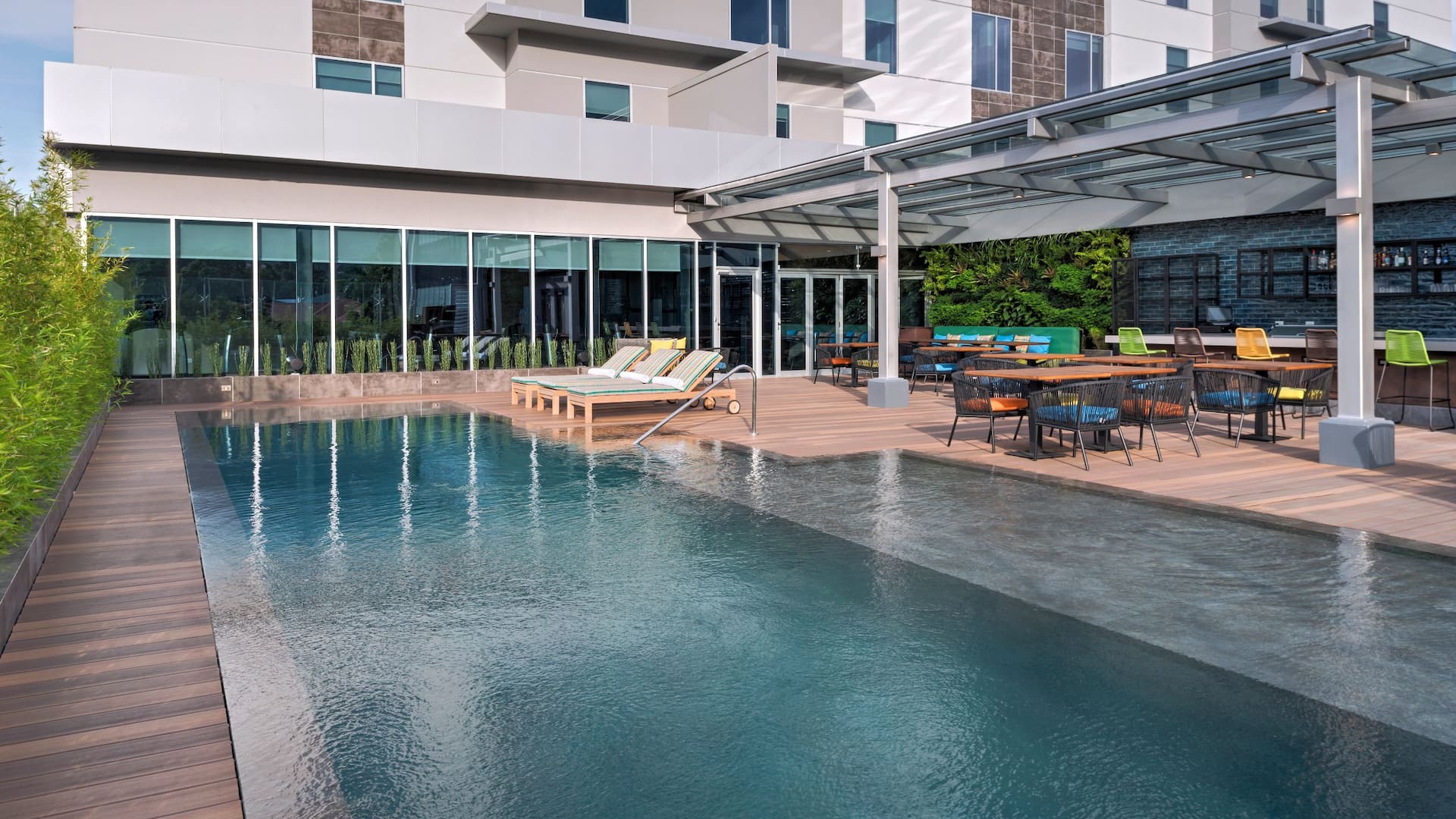 Hyatt Place San Pedro Sula Pool Daylight