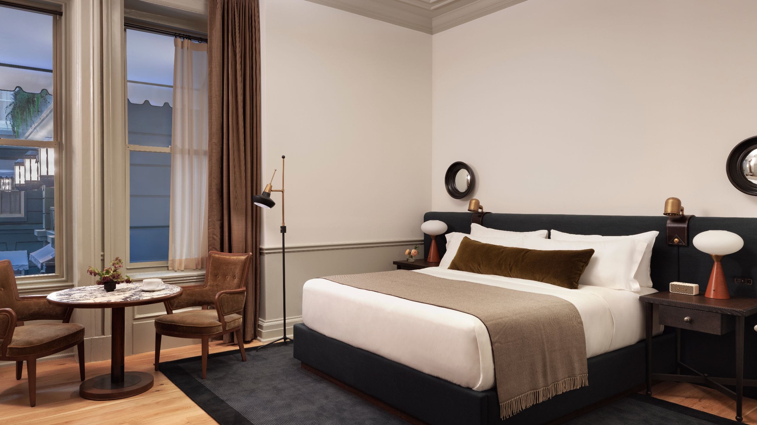 The Bellevue Hotel One King Bed Courtyard View