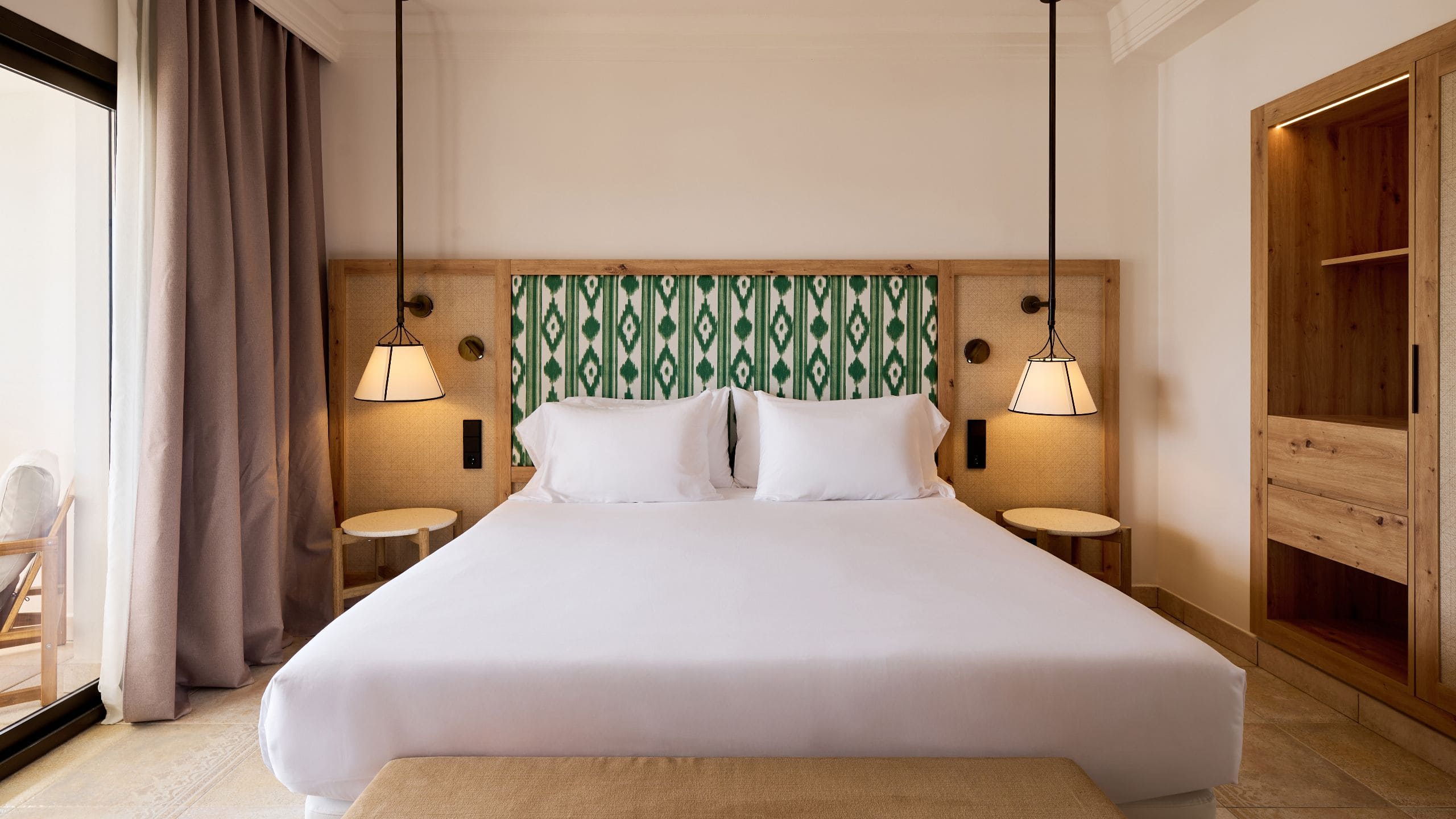 Sarena de Muro Resort Mallorca Double Deluxe King Bed Partial Sea View Bed