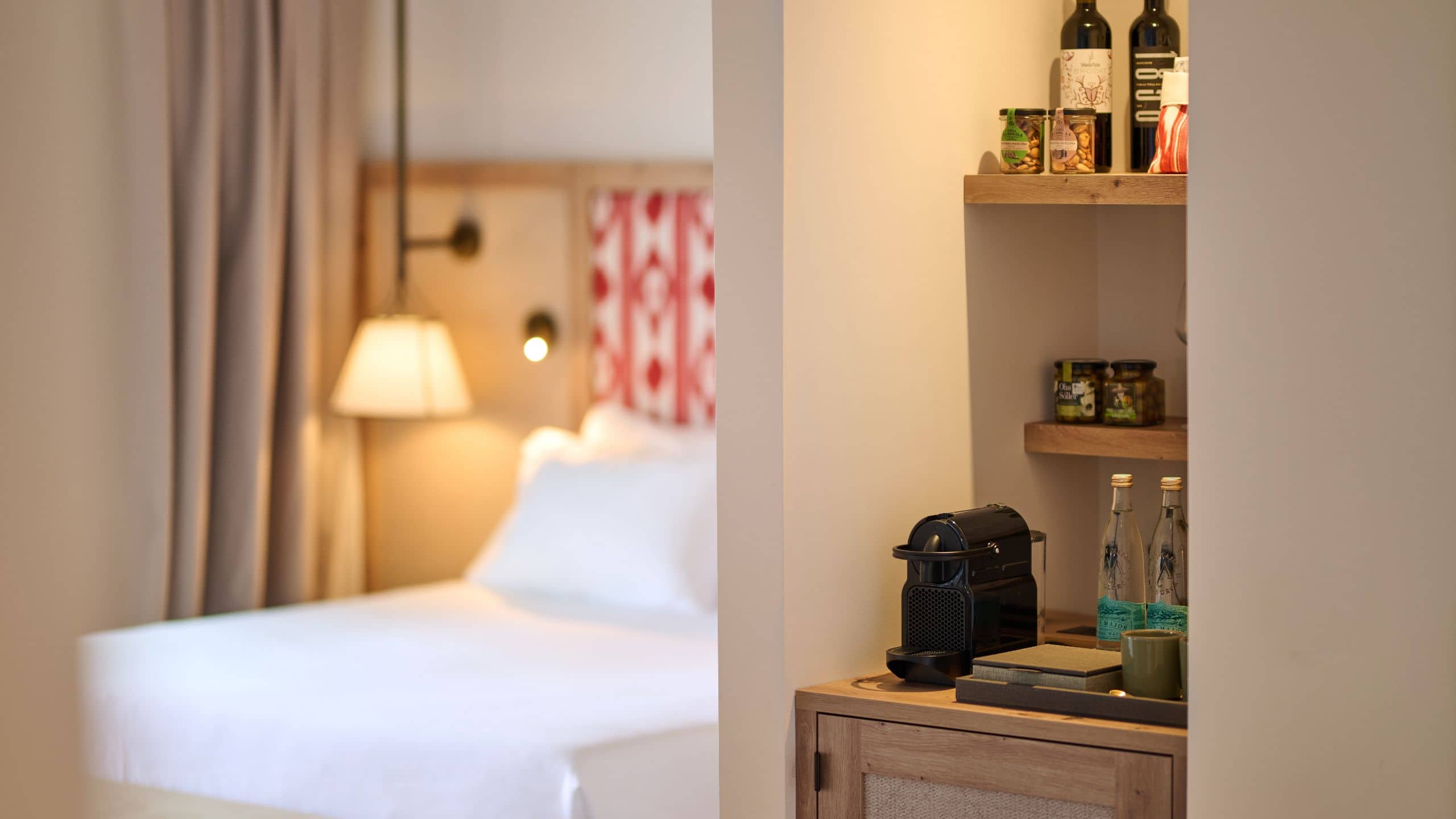 Sarena de Muro Resort Mallorca Bedroom Suite Amenities