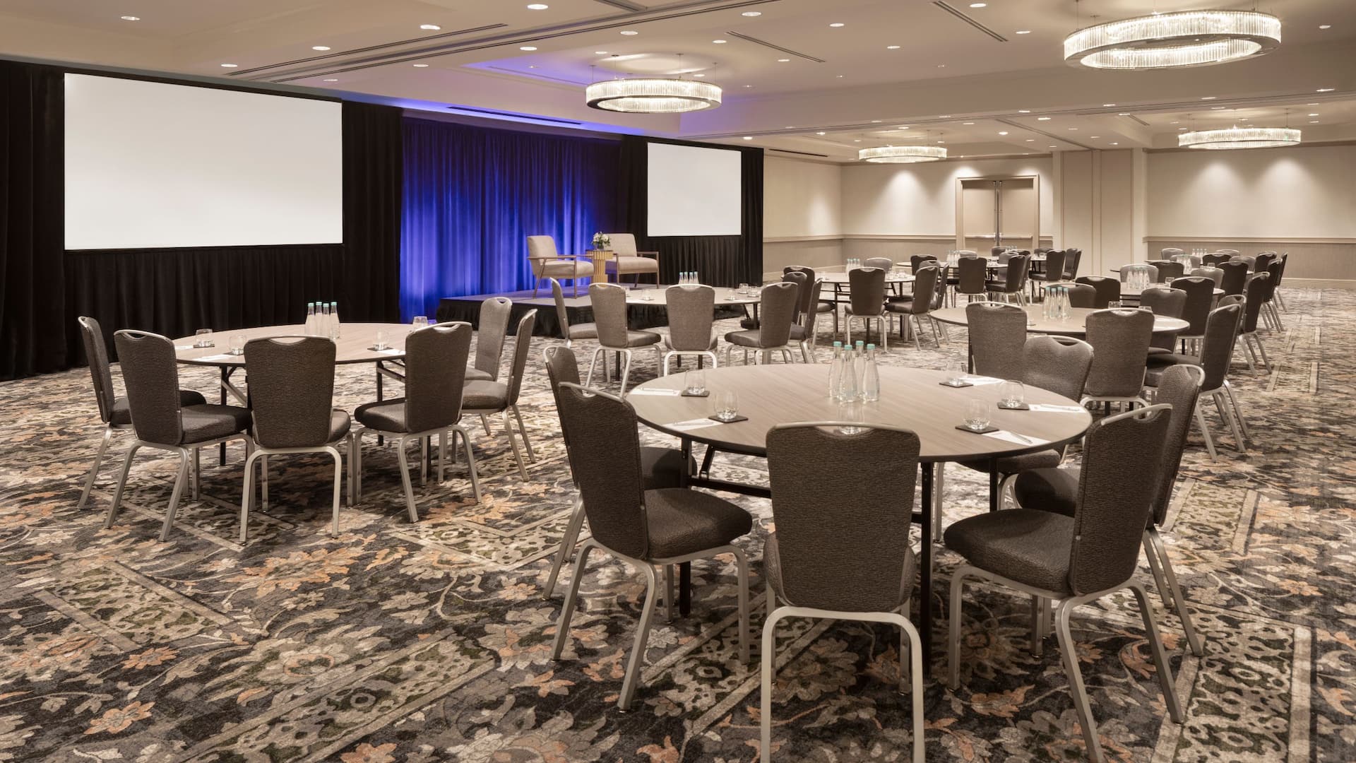 Grand Hyatt Atlanta in Buckhead Highland Crescent Rounds