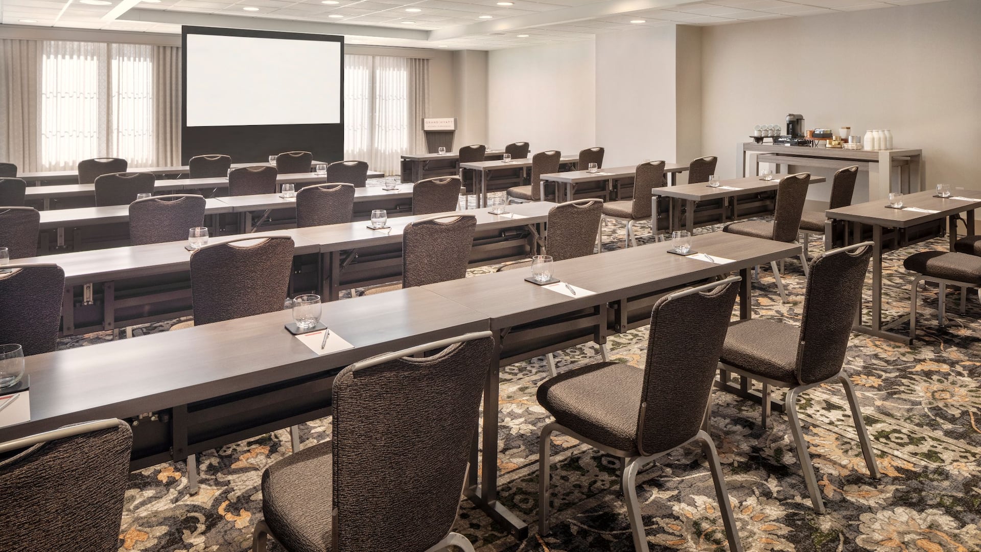 Grand Hyatt Atlanta in Buckhead Maple Setup