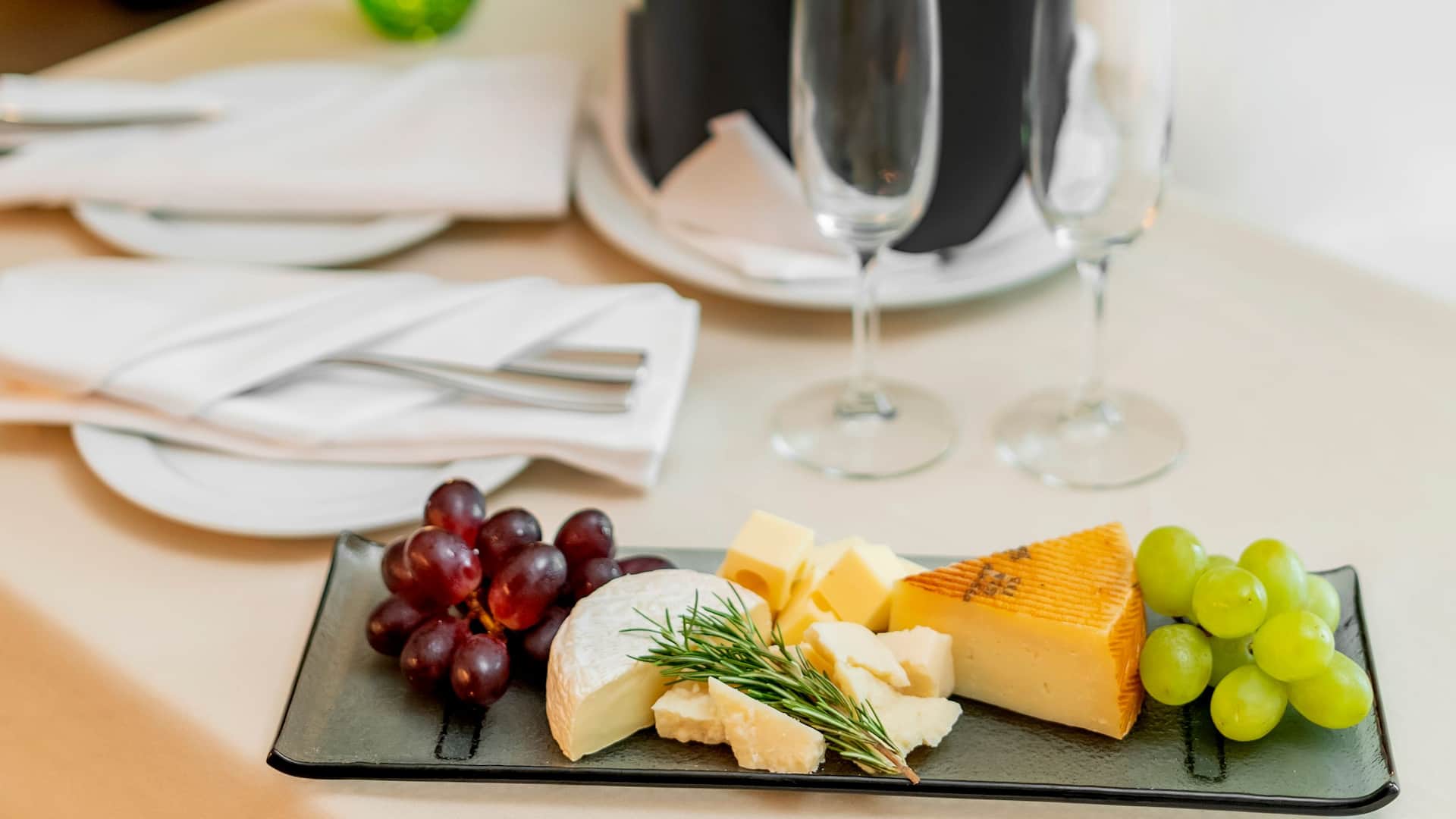 Hyatt Regency Panama City In Room Dining Details