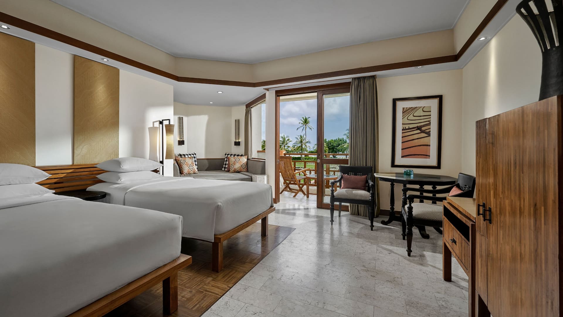 1 de 4 Grand Hyatt Bali Twin Ocean View Bedroom With Balcony