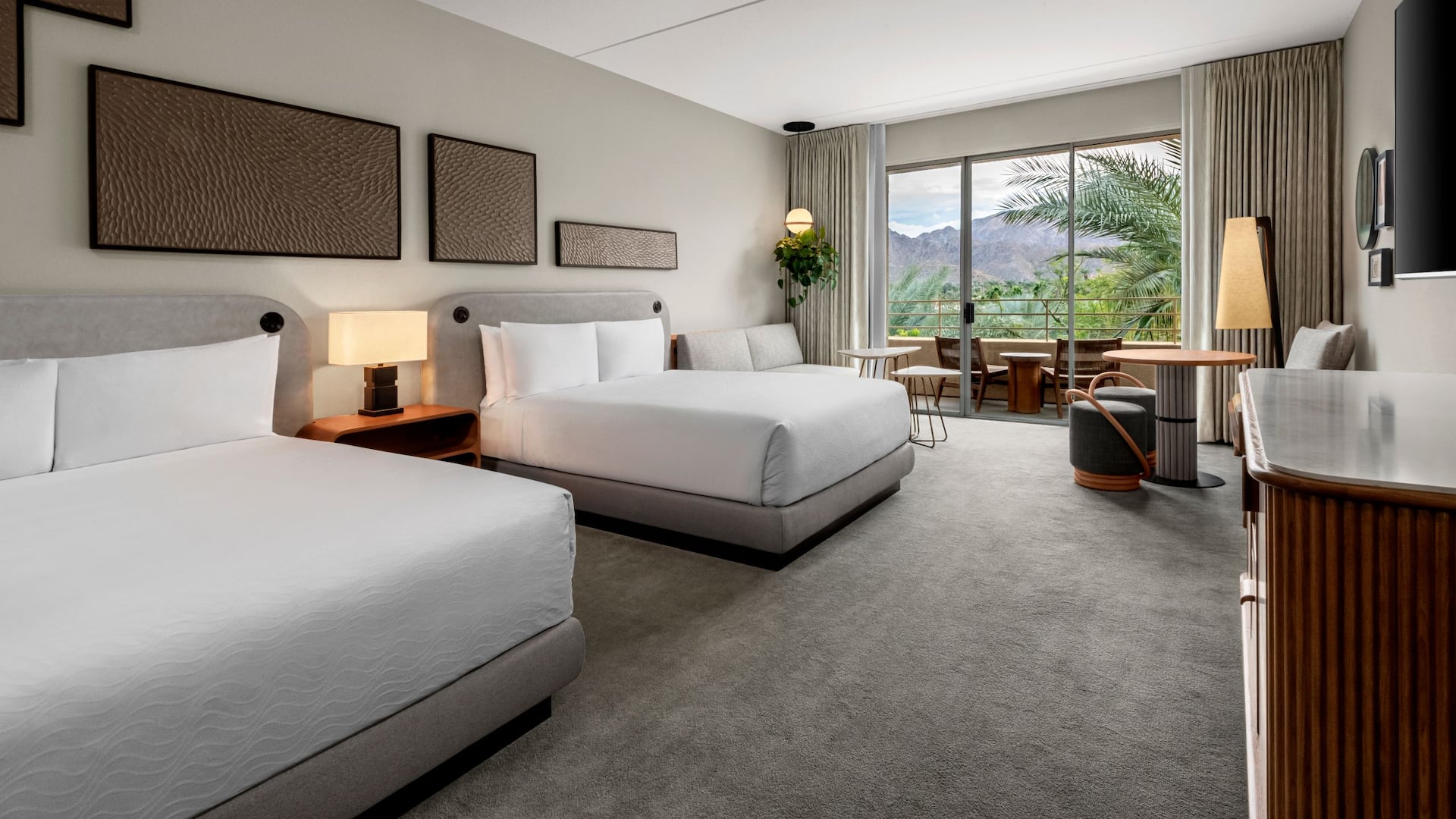 1/4 Grand Hyatt Indian Wells Resort & Villas Two Queen Beds With Sofa Bed Family Room