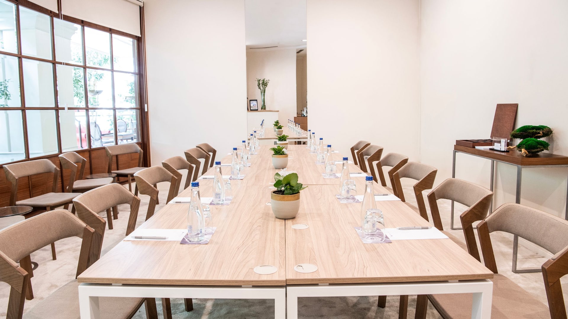 3 of 3 Hyatt Regency Belgrade Garden Two Conference