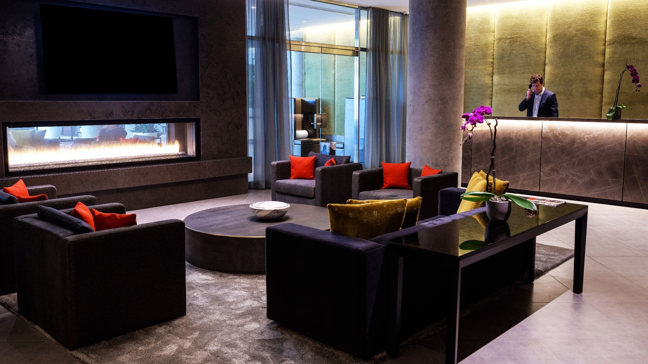 Hotel X Toronto Lobby Vip Check In