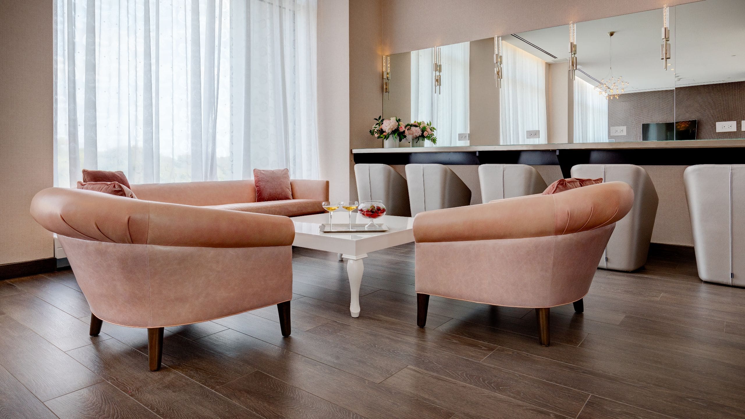 Hotel X Toronto Pearl Room Back Area