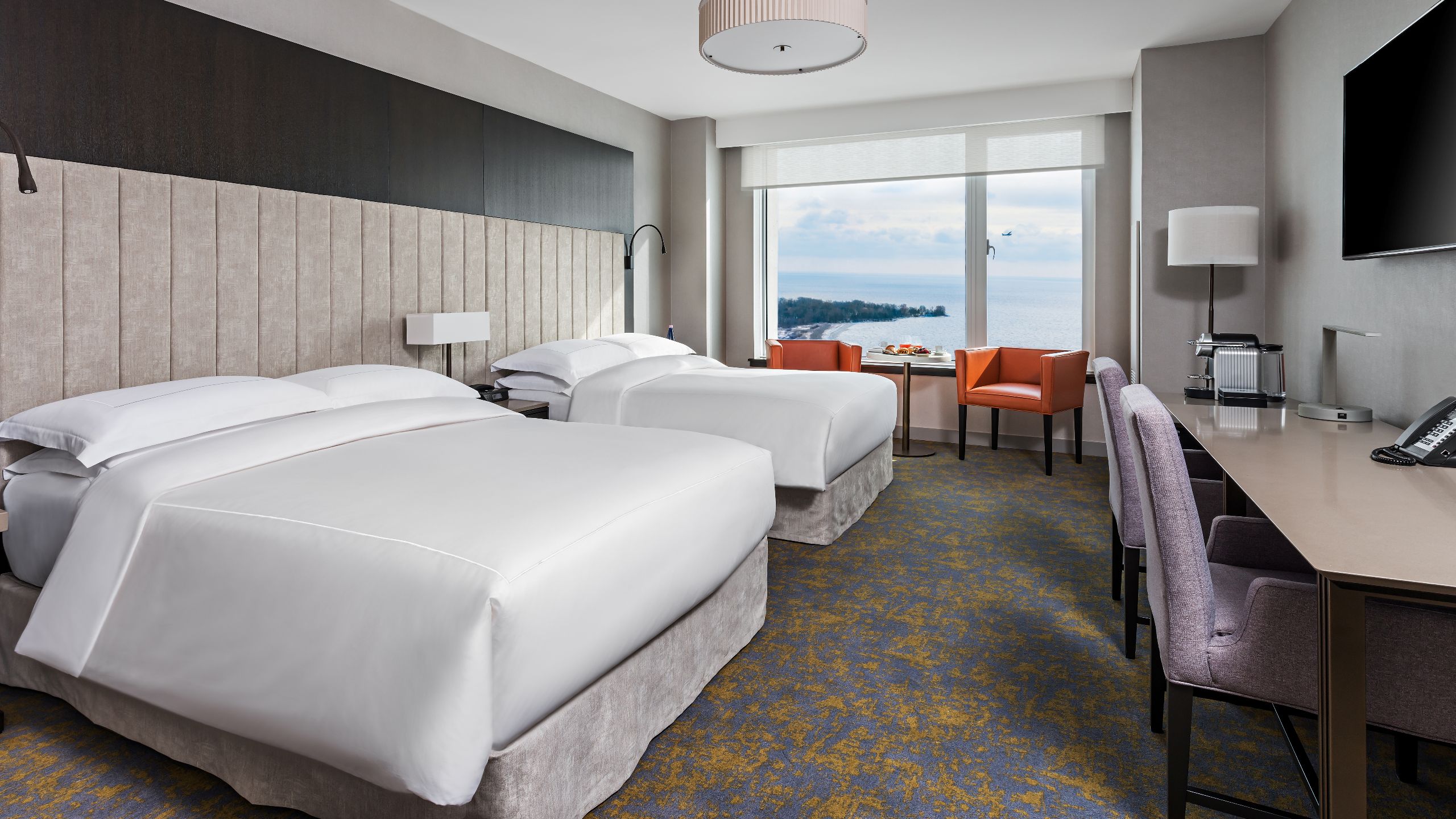 Hotel X Toronto Two Queen Beds Deluxe Accessible Shower Guestroom