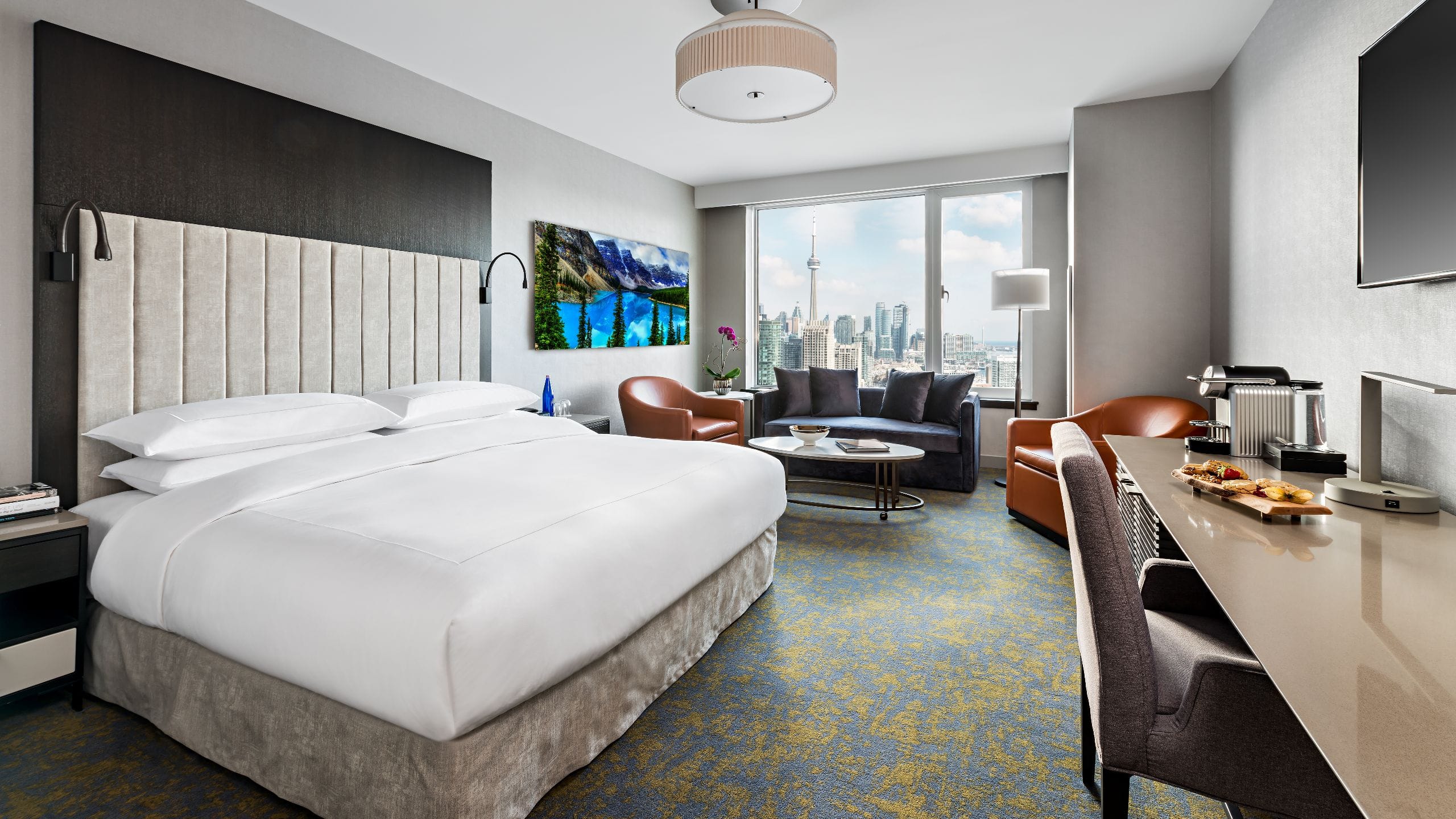 Hotel X Toronto One King Bed Deluxe Layout