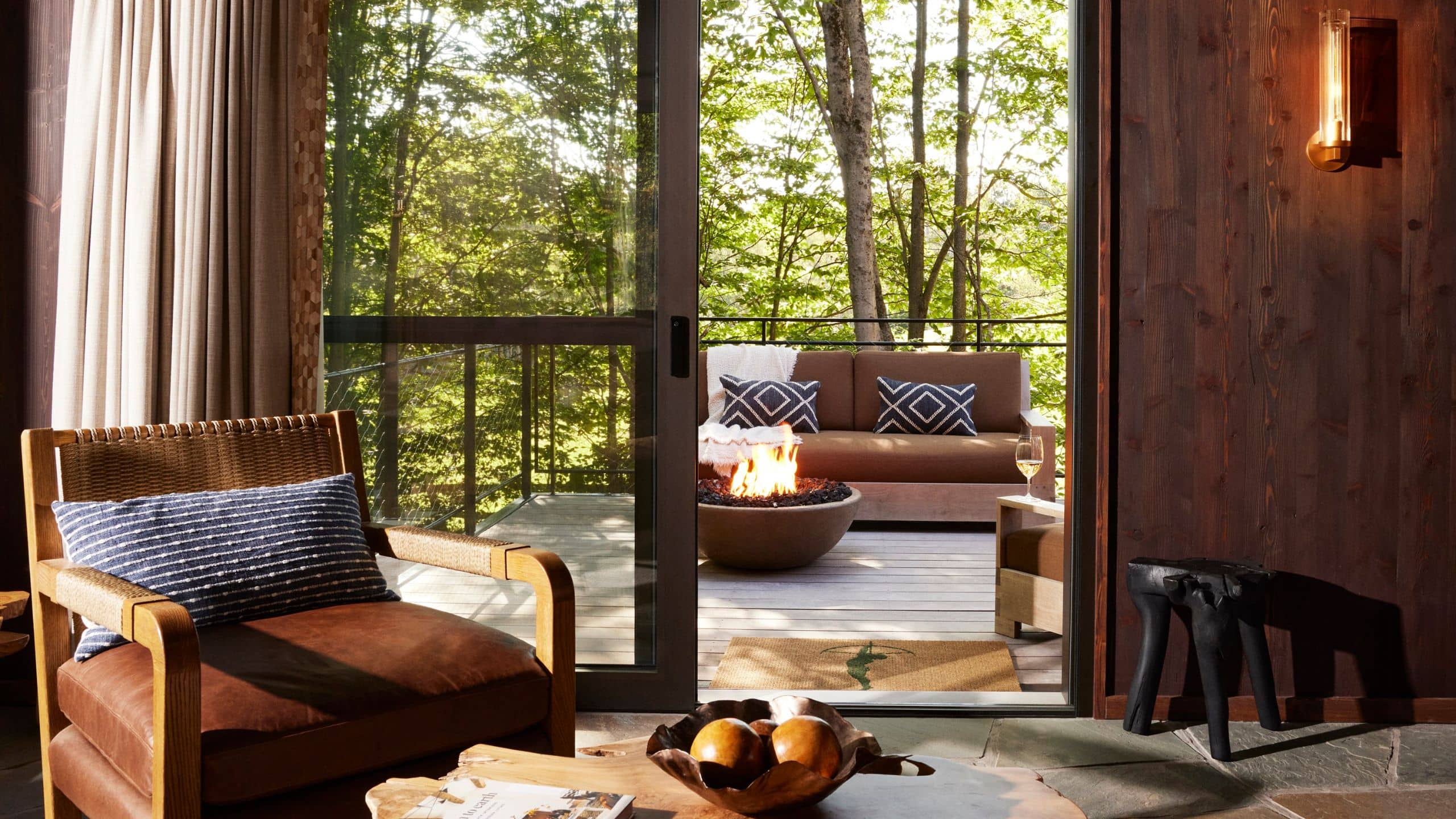 8 of 12 The Chatwal Lodge Treehouse