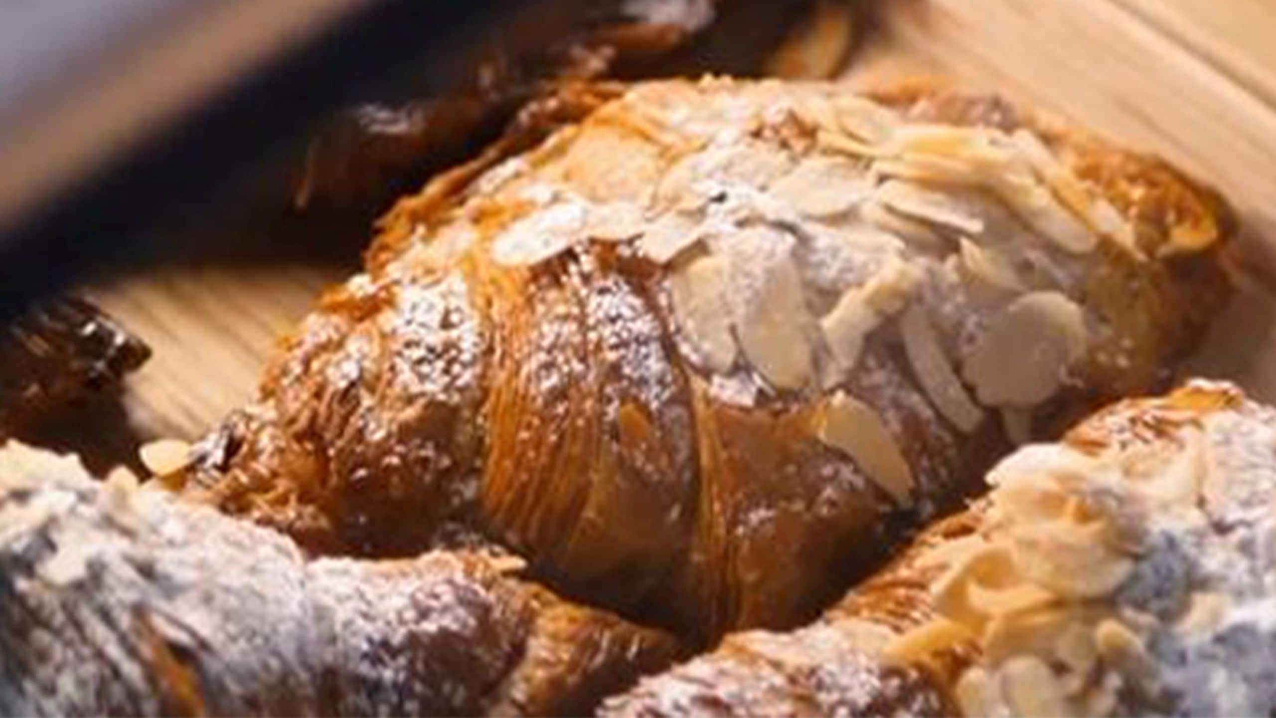 Hotel X Toronto Cafe X Crossiant