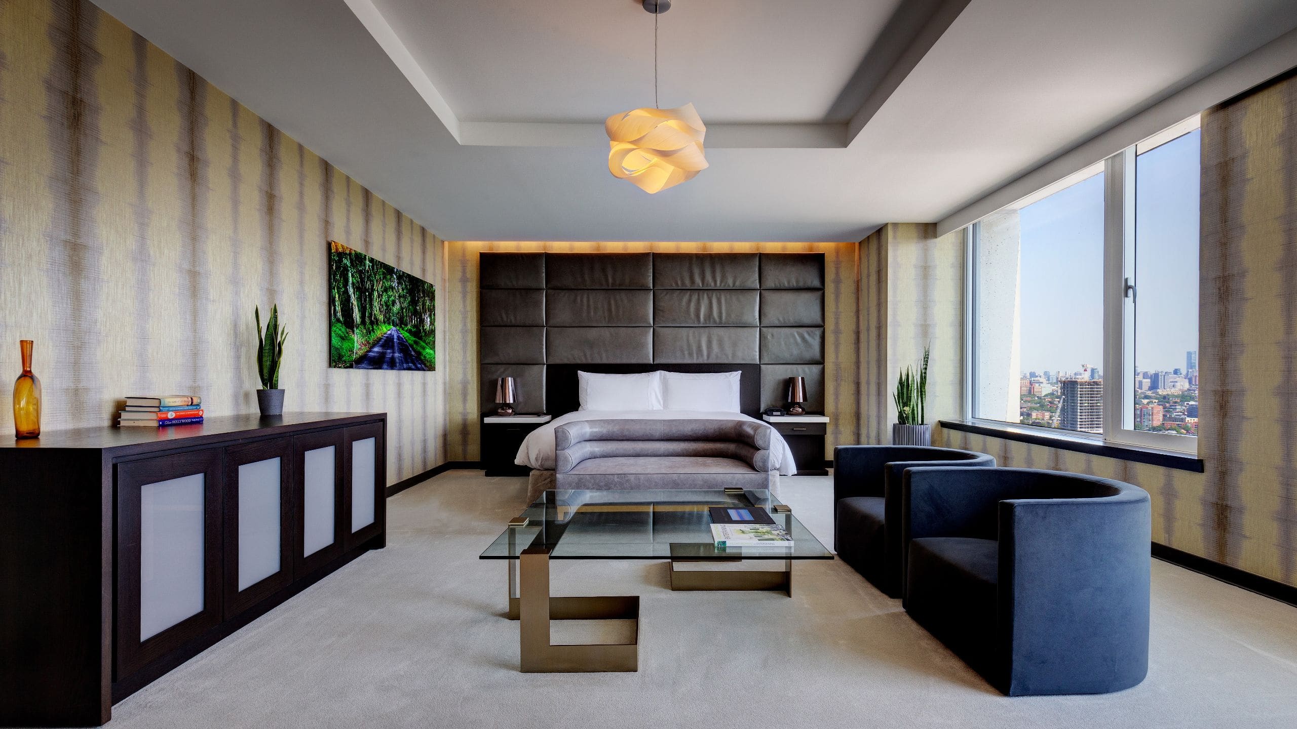Hotel X Toronto Presidential Suite Bedroom Bed View