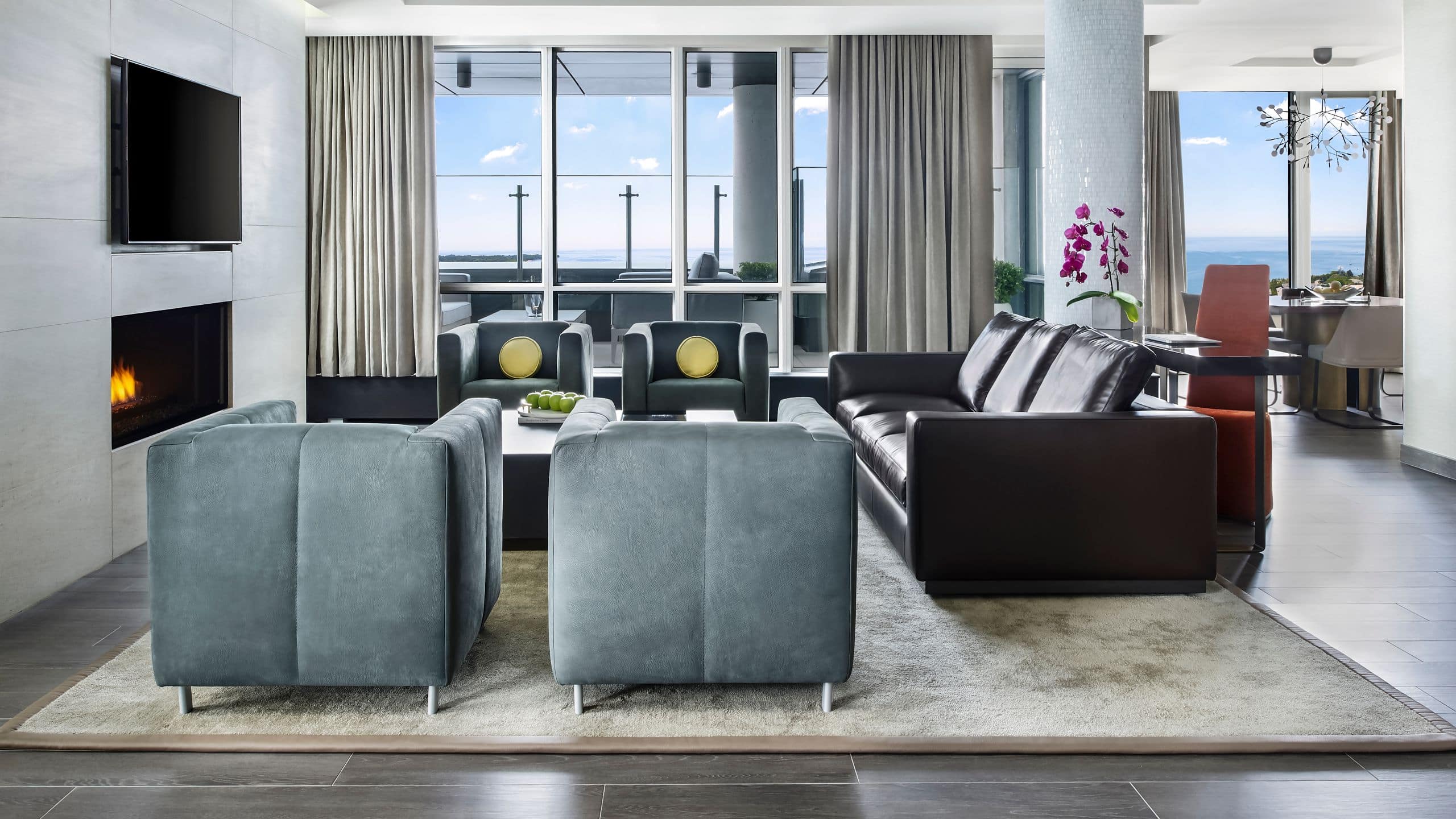 Hotel X Toronto Presidential Living Room Seating