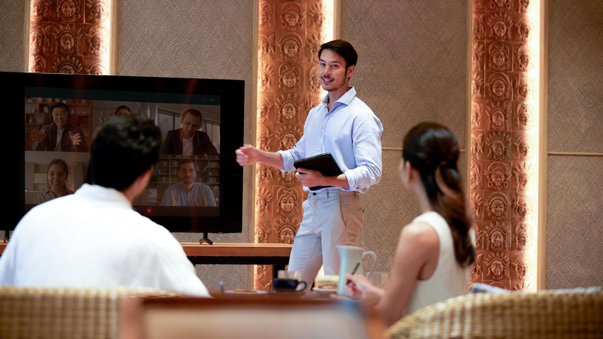 第 1，共 1 GlobalWorld of Hyatt Lifestyle Hybrid Meeting Call