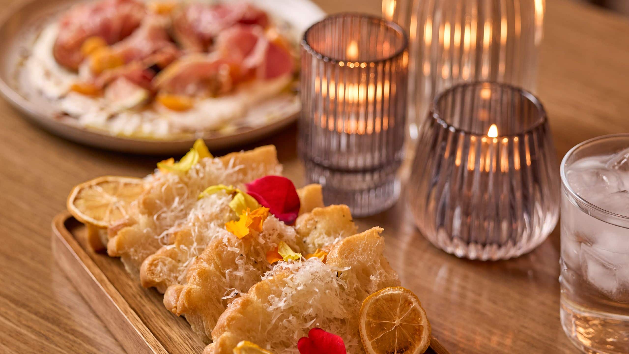 The Seabird Ocean Resort & Spa Piper Restaurant Food