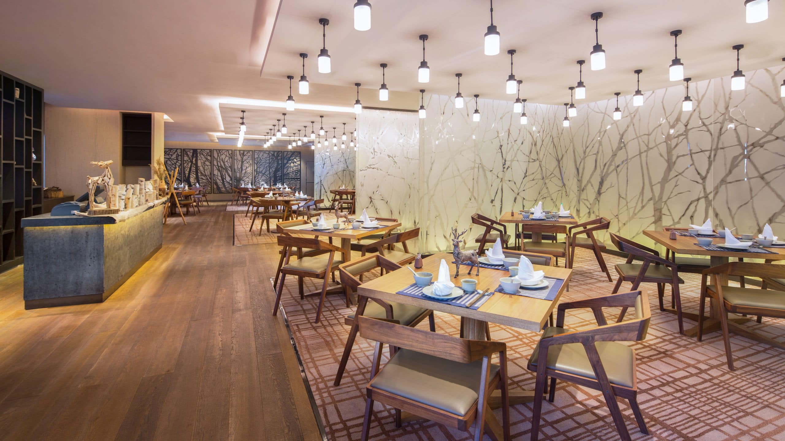 2 of 3 AOLUGUYA Chinese Restaurant Lobby Table