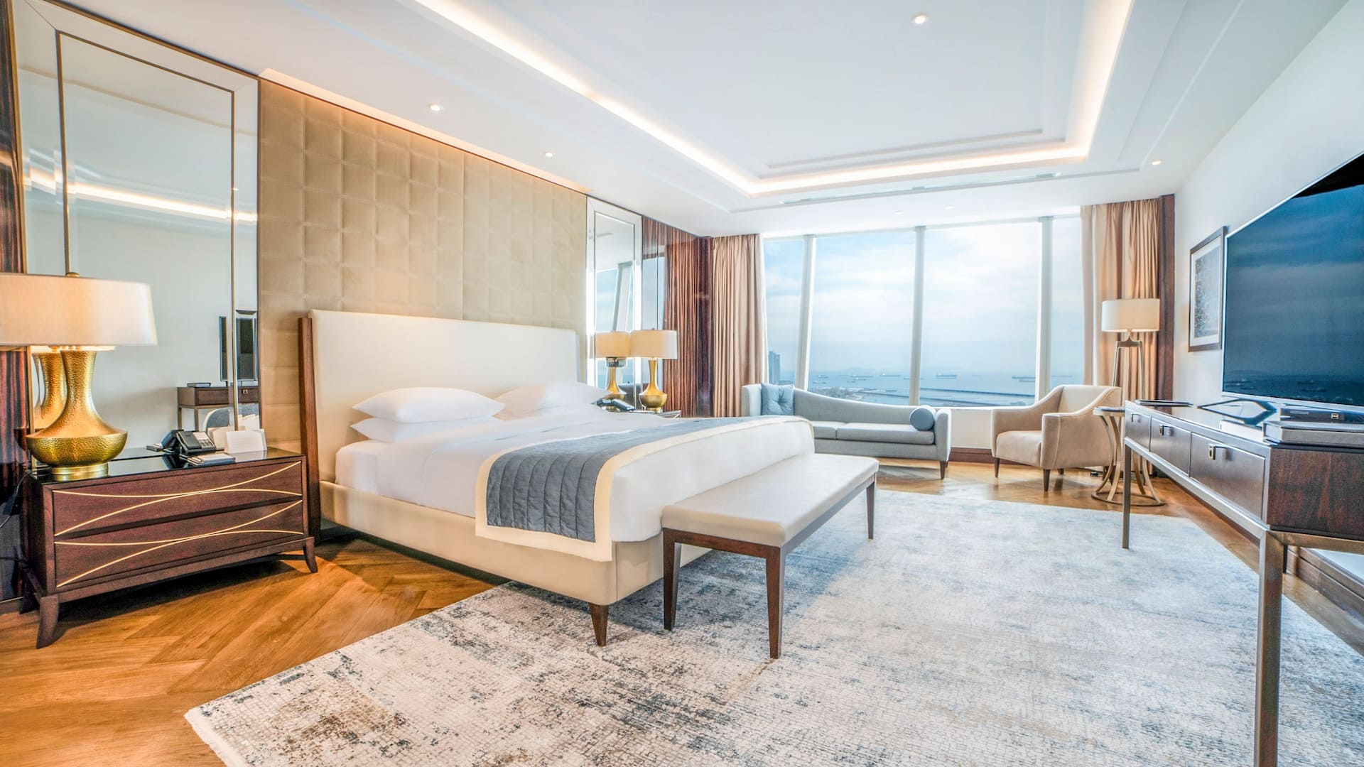 6 de 7 Hyatt Regency Istanbul Ataköy Diplomatic Suite Room With Sea View