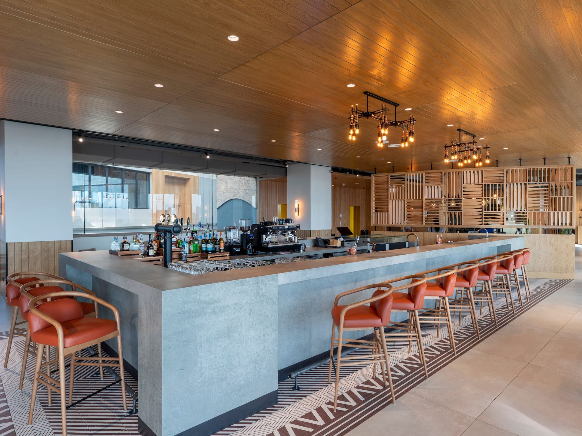 Hyatt Place Nairobi Westlands Zing Bar With Drinks