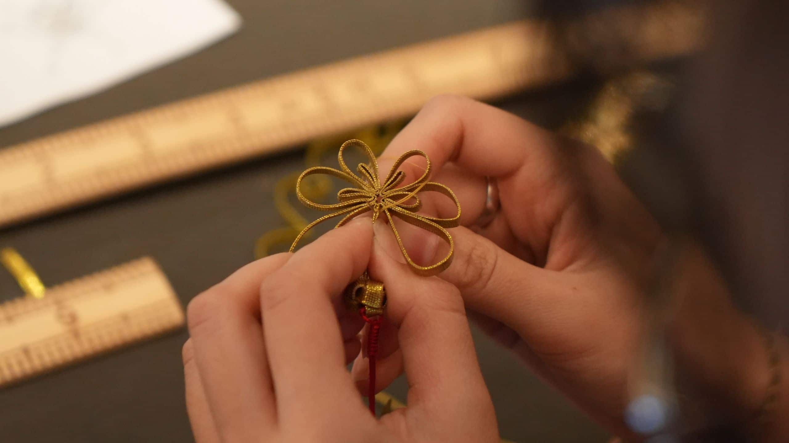 Alila Shanghai Alila Moments Knot Button Making