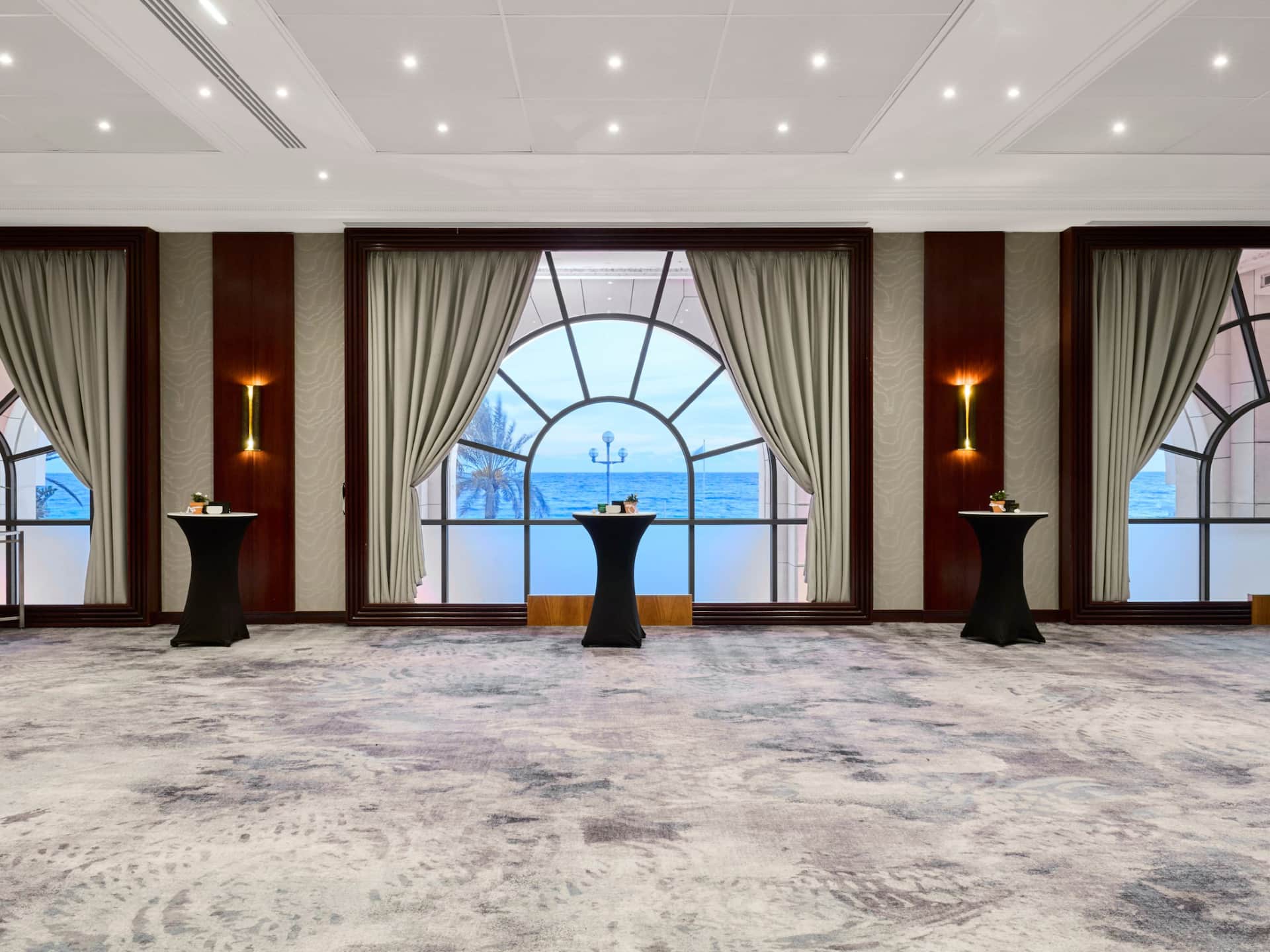 Hyatt Regency Nice Palais de la Méditerranée Salon Azur Front View