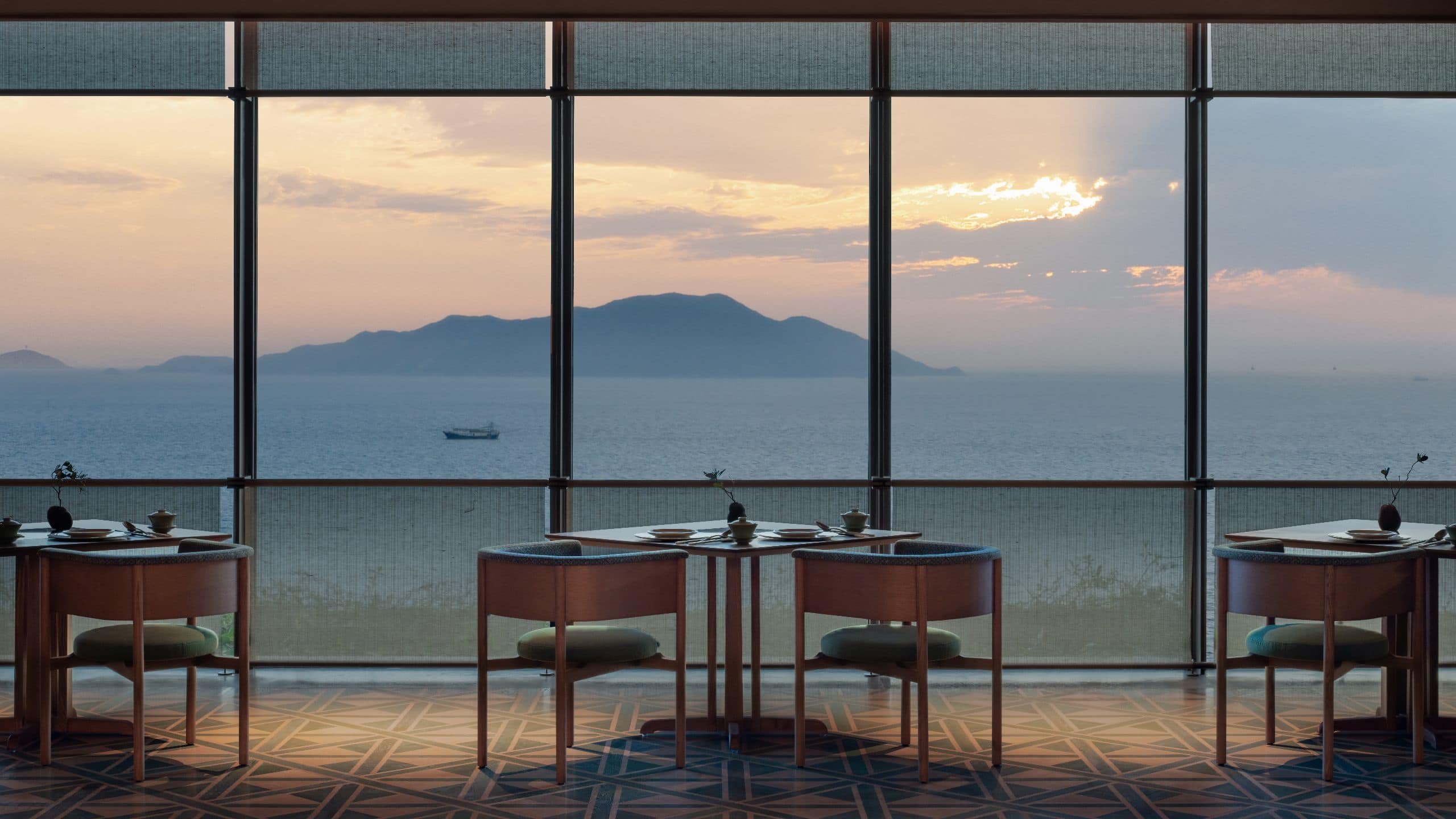 Alila Dong'ao Island Zhuhai Hoitong Dining Hall Seaview