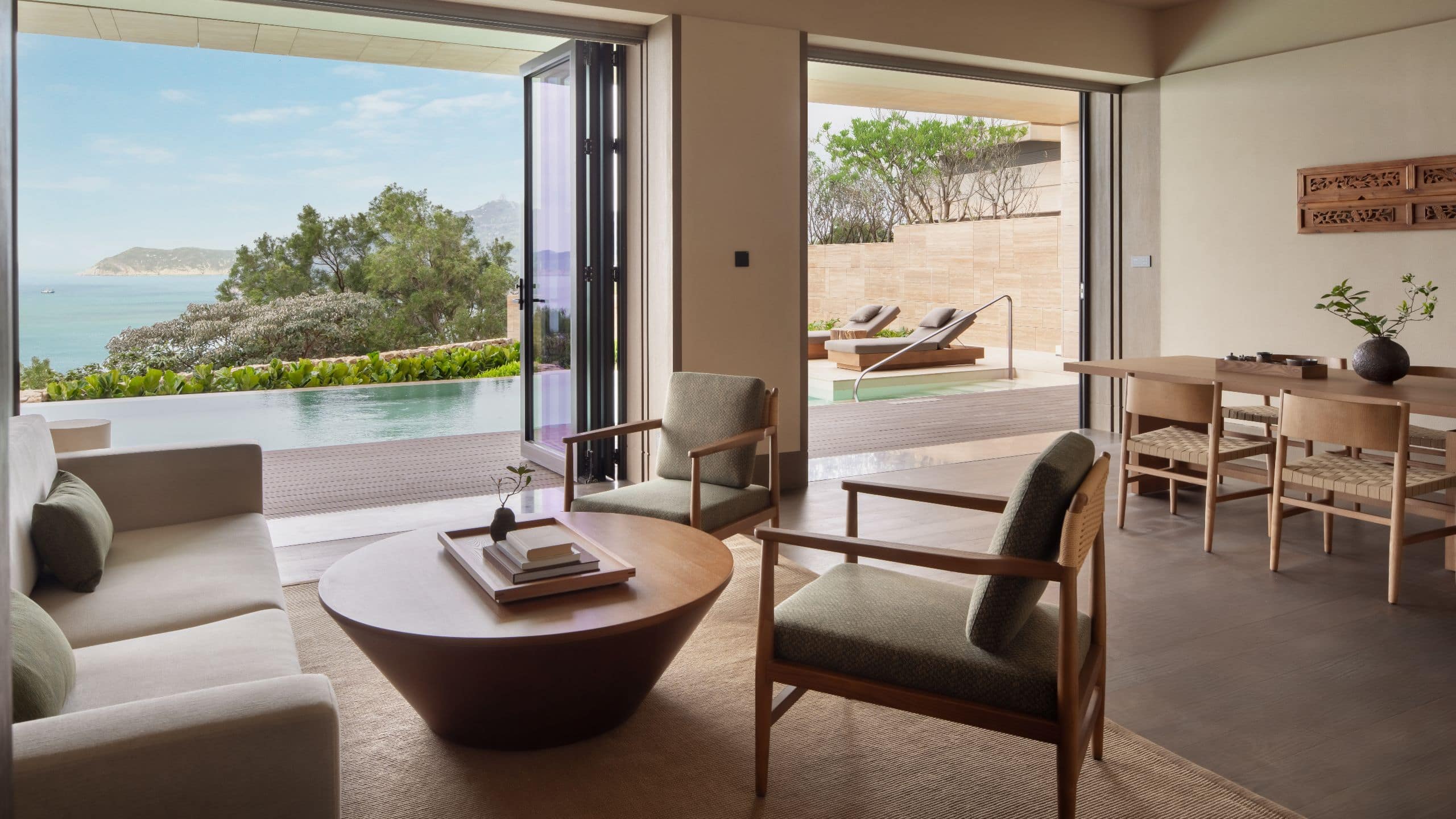 第 2，共 4 Alila Dong'ao Island Zhuhai Alila Suite With Private Pool Living Room