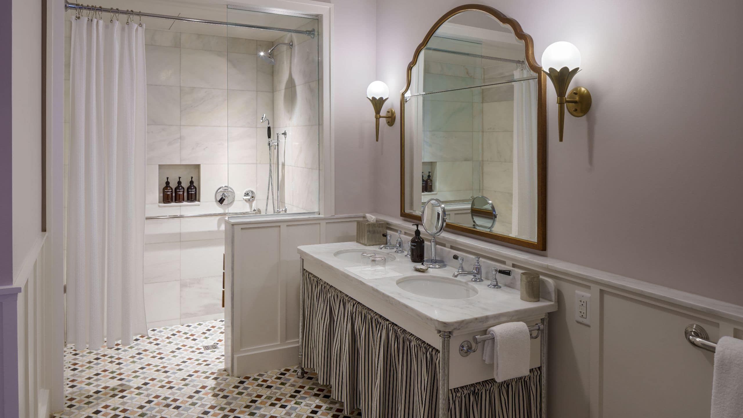 2 of 3 Maison Métier Accessible Luxury King Shower