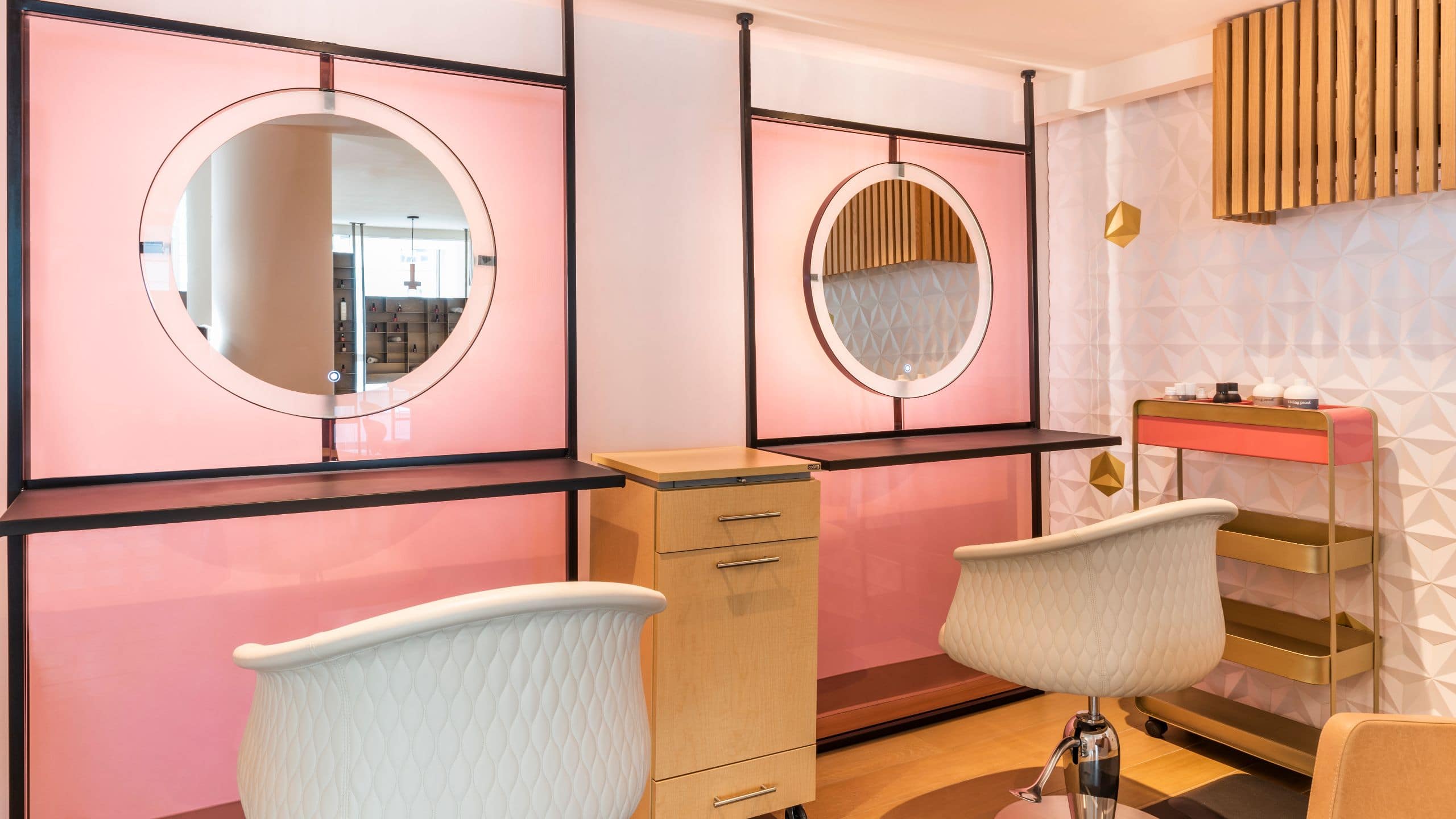 Andaz Mexico City Condesa Pasana Wellness Spa Chair Mirror