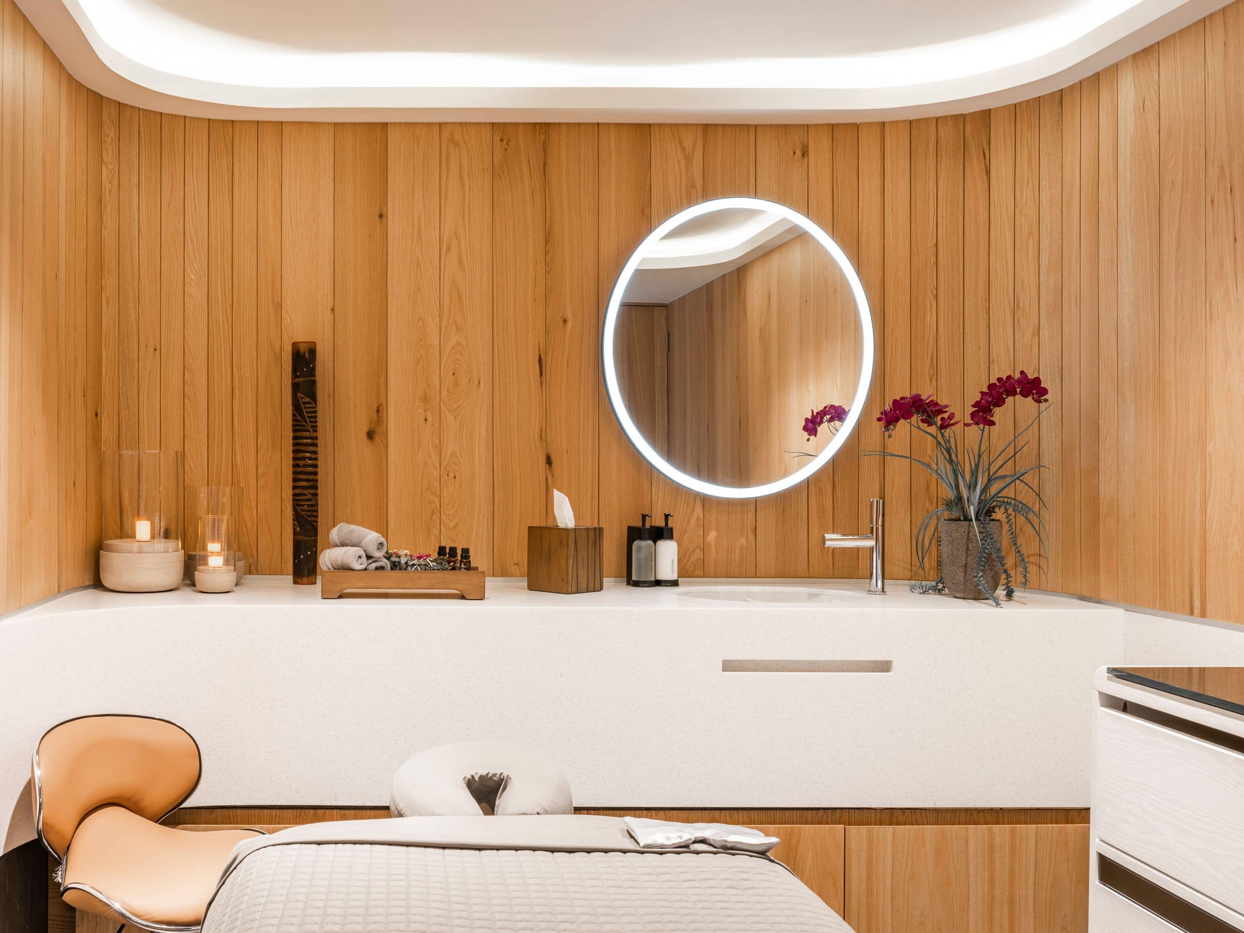 Andaz Mexico City Condesa Pasana Wellness Spa Massage Bed Closeup