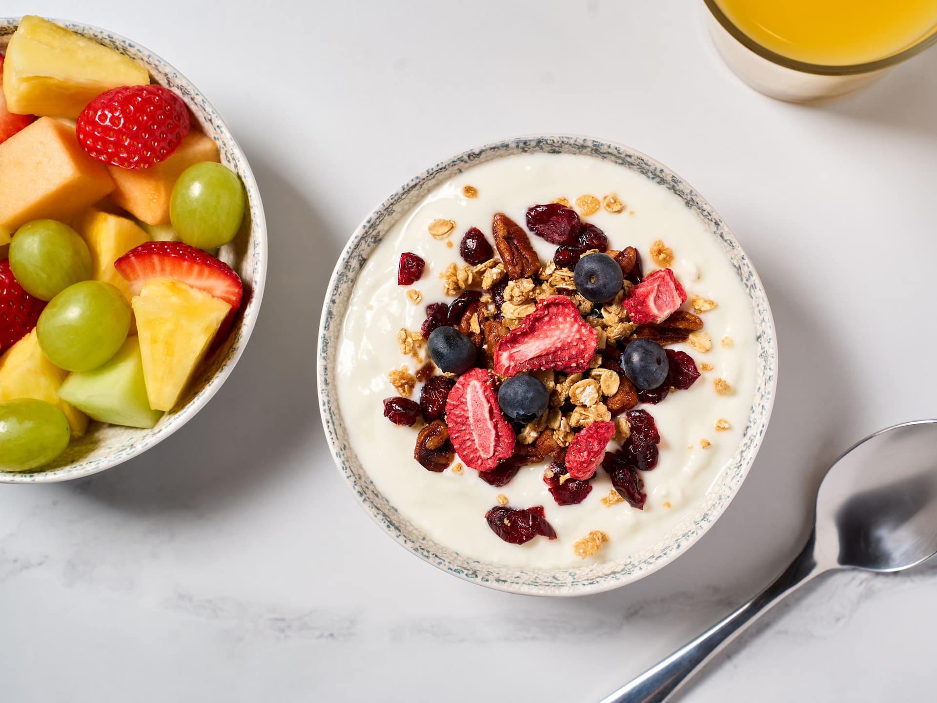 Hyatt Place HP_P0593 Breakfast Yogurt With Fruit