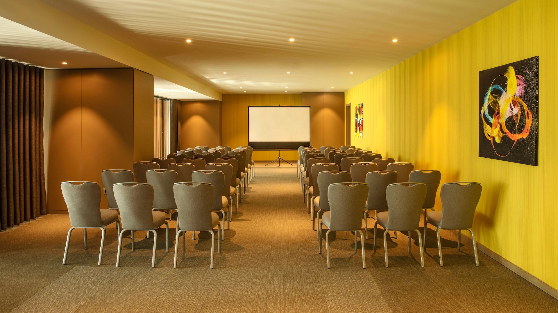 Hyatt House Gebze Mezzanine Meeting Room Chair Setup