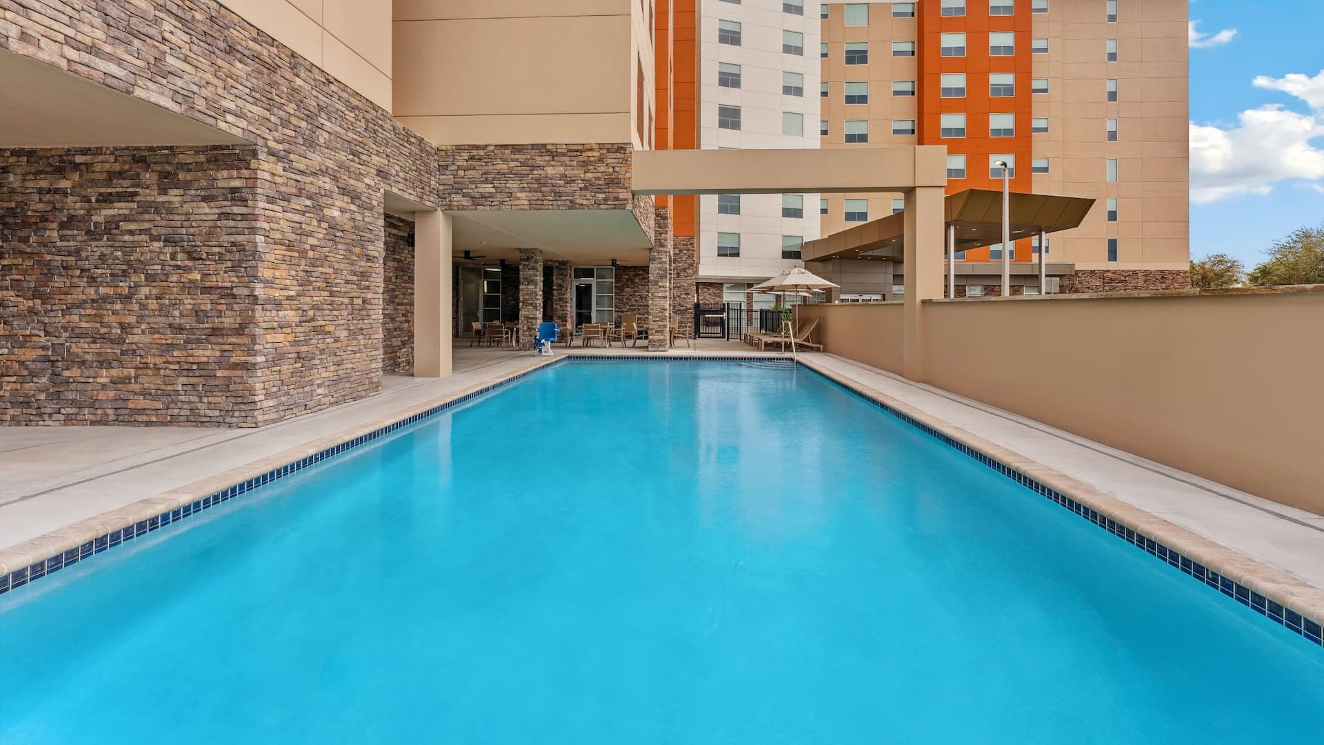 Hyatt House Orlando / International Drive Pool With Logo