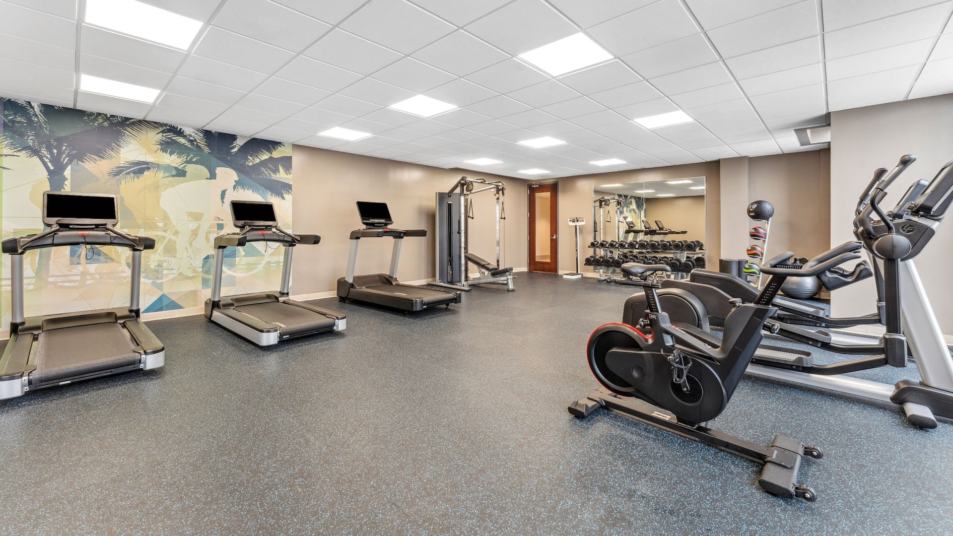 Hyatt House Orlando / International Drive Gym