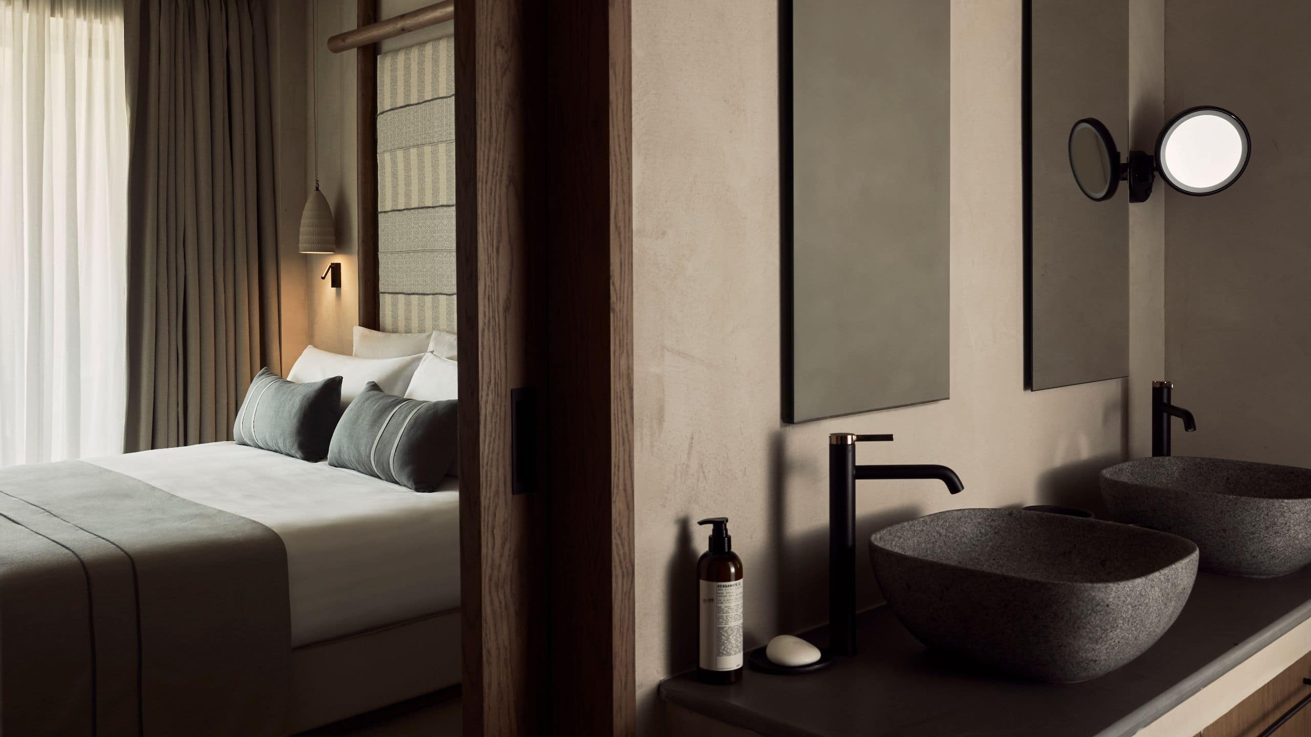 Zelia Halkidiki Signature Suite W Pool Bedroom With Bathroom