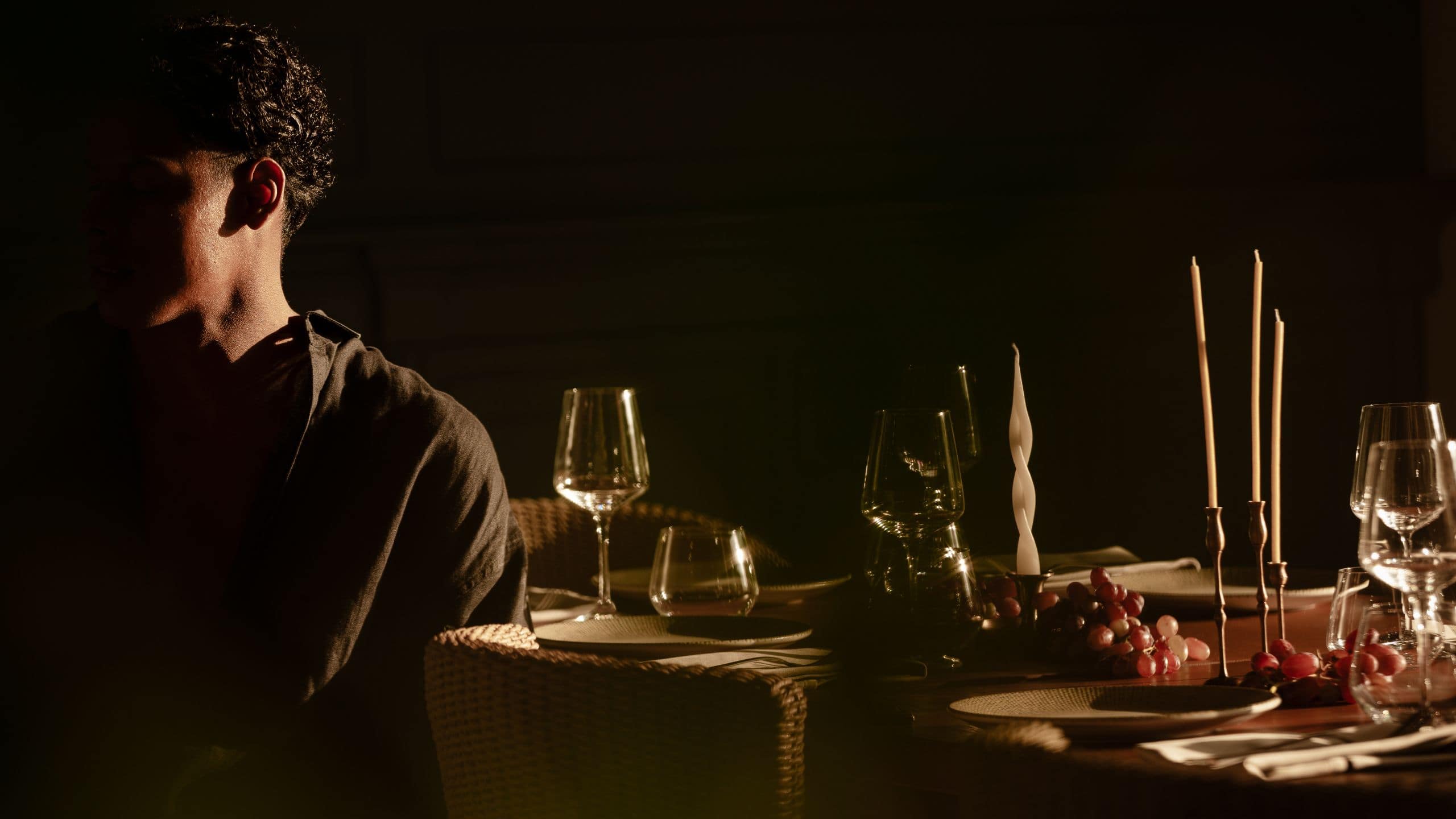 Zelia Halkidiki Syntrofi Table Setting With Man