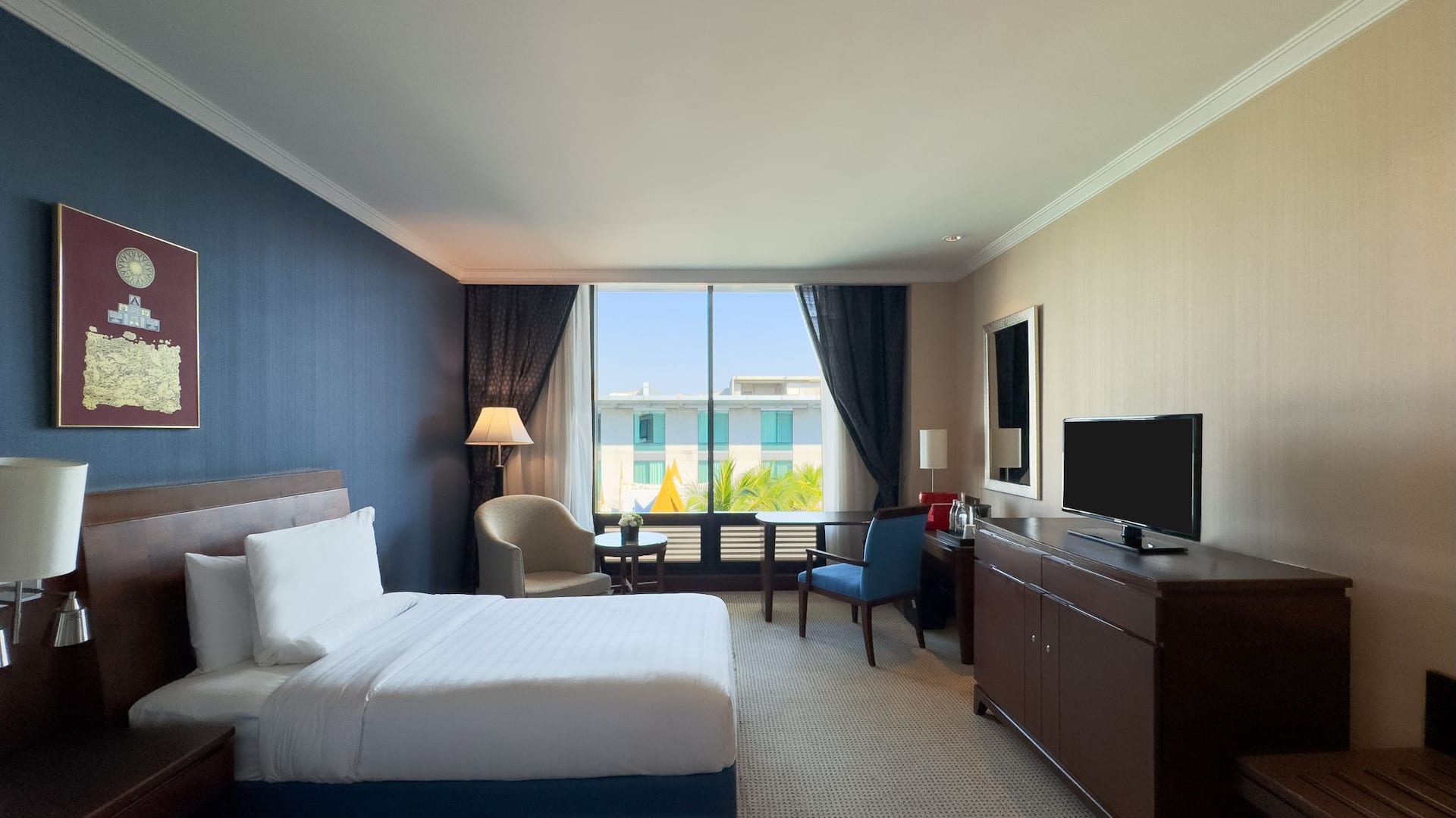 Hyatt Regency Bangkok Suvarnabhumi Airport Club Twin Pool View Two