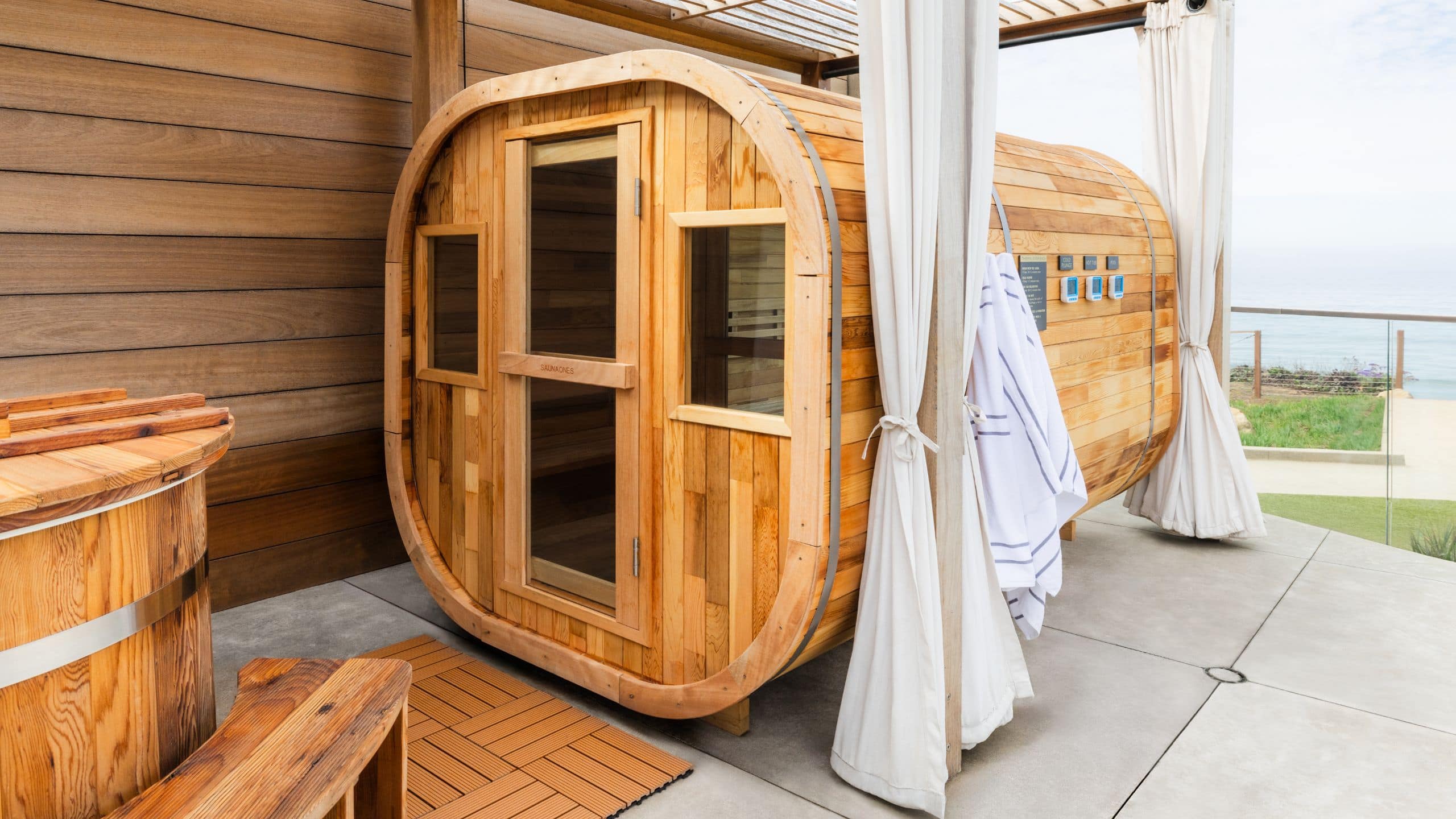 Alila Marea Beach Resort Encinitas Sauna And Cold Plunge Close Up With Towels