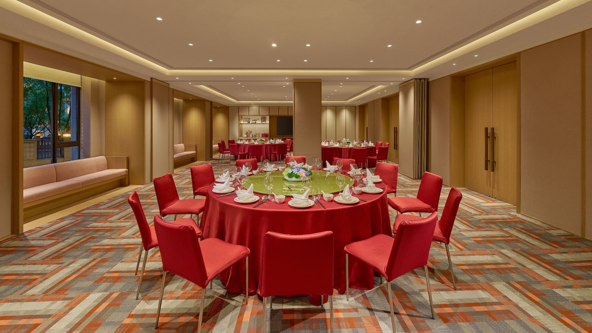 Hyatt Place Shaoxing Keqiao Function Room Round Table