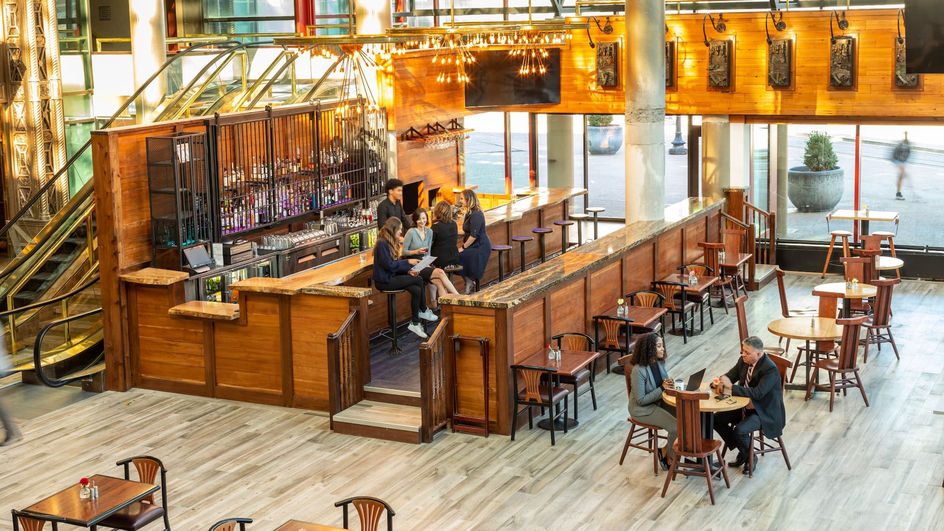 1 of 1 Hyatt Regency Buffalo / Hotel and Conference Center Atrium Bar Guests