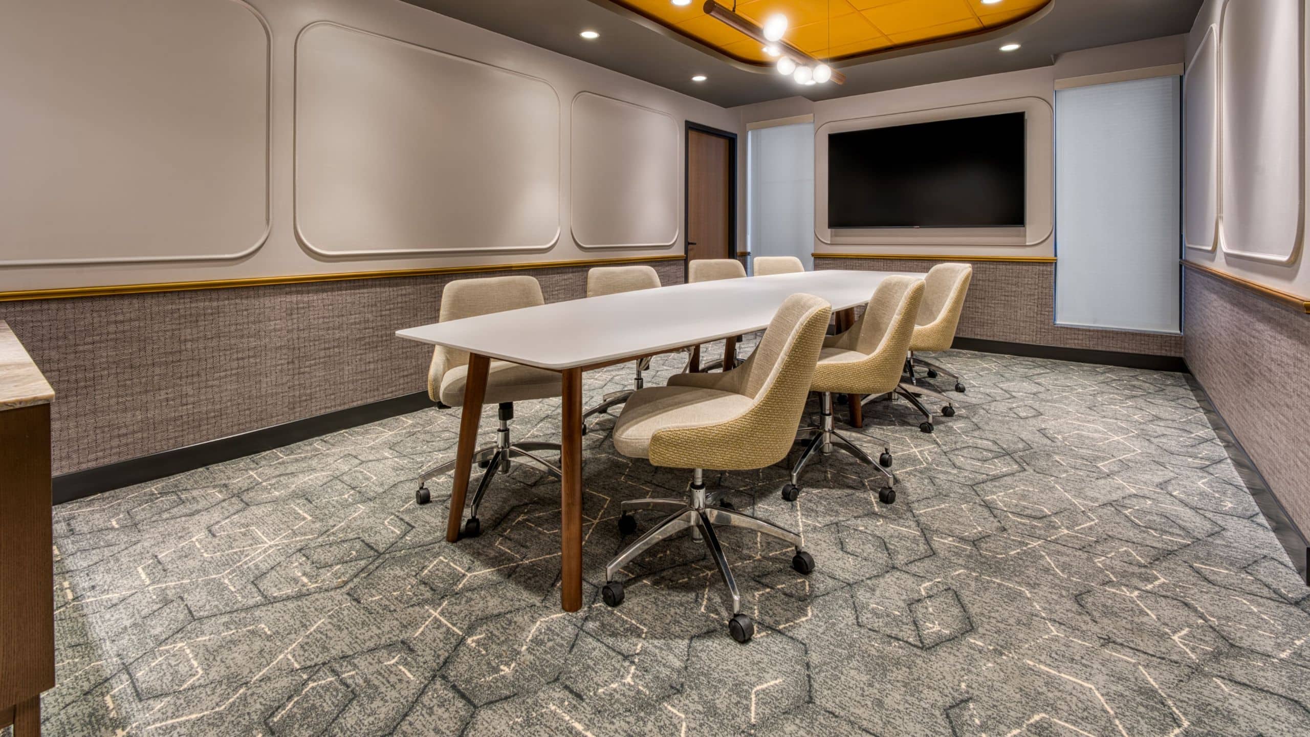 1 of 1 TOOR Hotel Garden Meeting Room