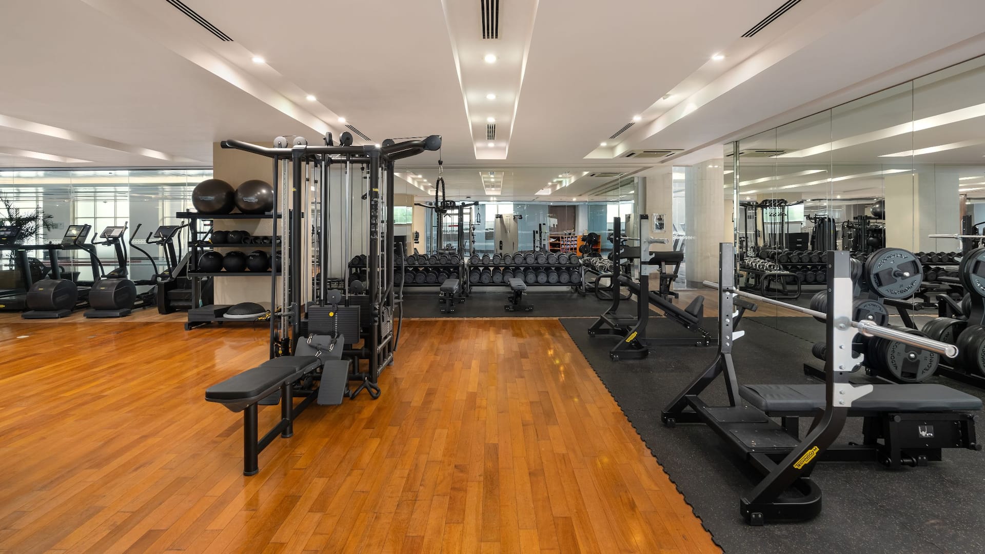 Grand Hyatt Doha Hotel & Villas Jaula Club Gym