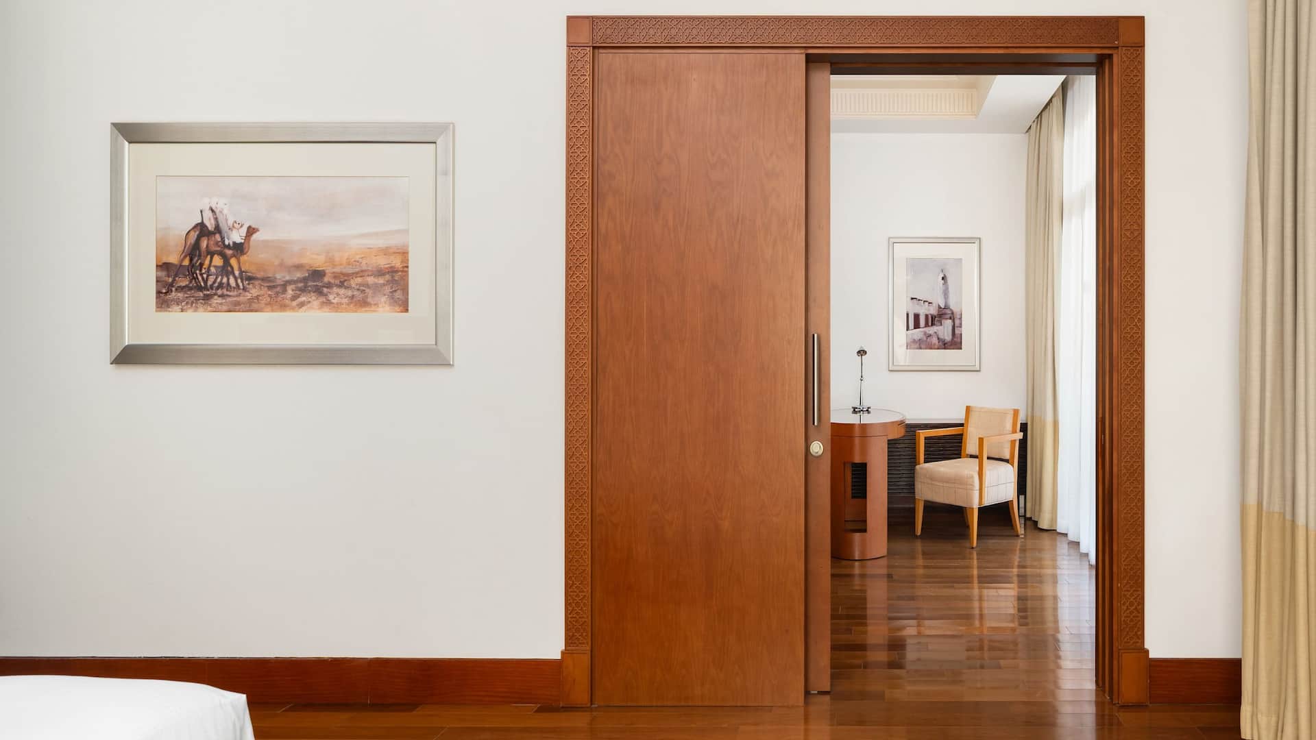 第 1，共 5 Grand Hyatt Doha Hotel & Villas Grand Suite Connecting Bedroom With Living Area