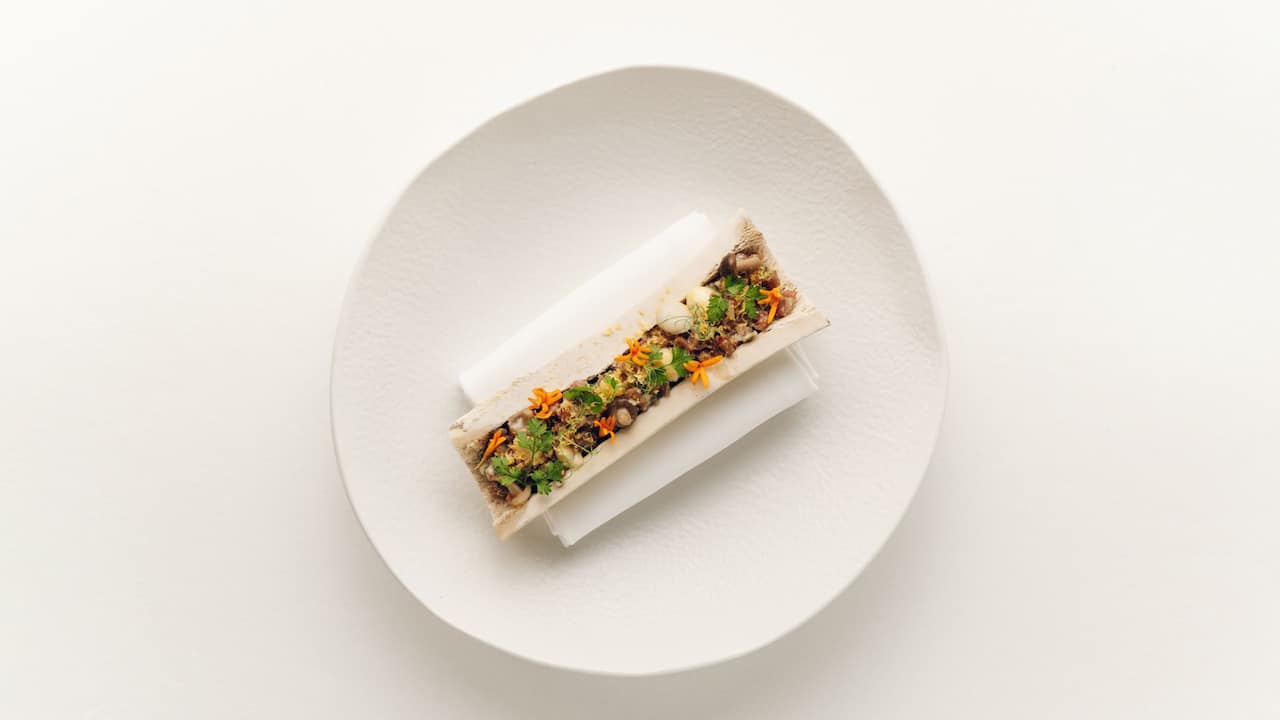 Experience the culinary artistry of our chefs at Parkhuus restaurant with their unparalleled passion at Park Hyatt Zurich.
