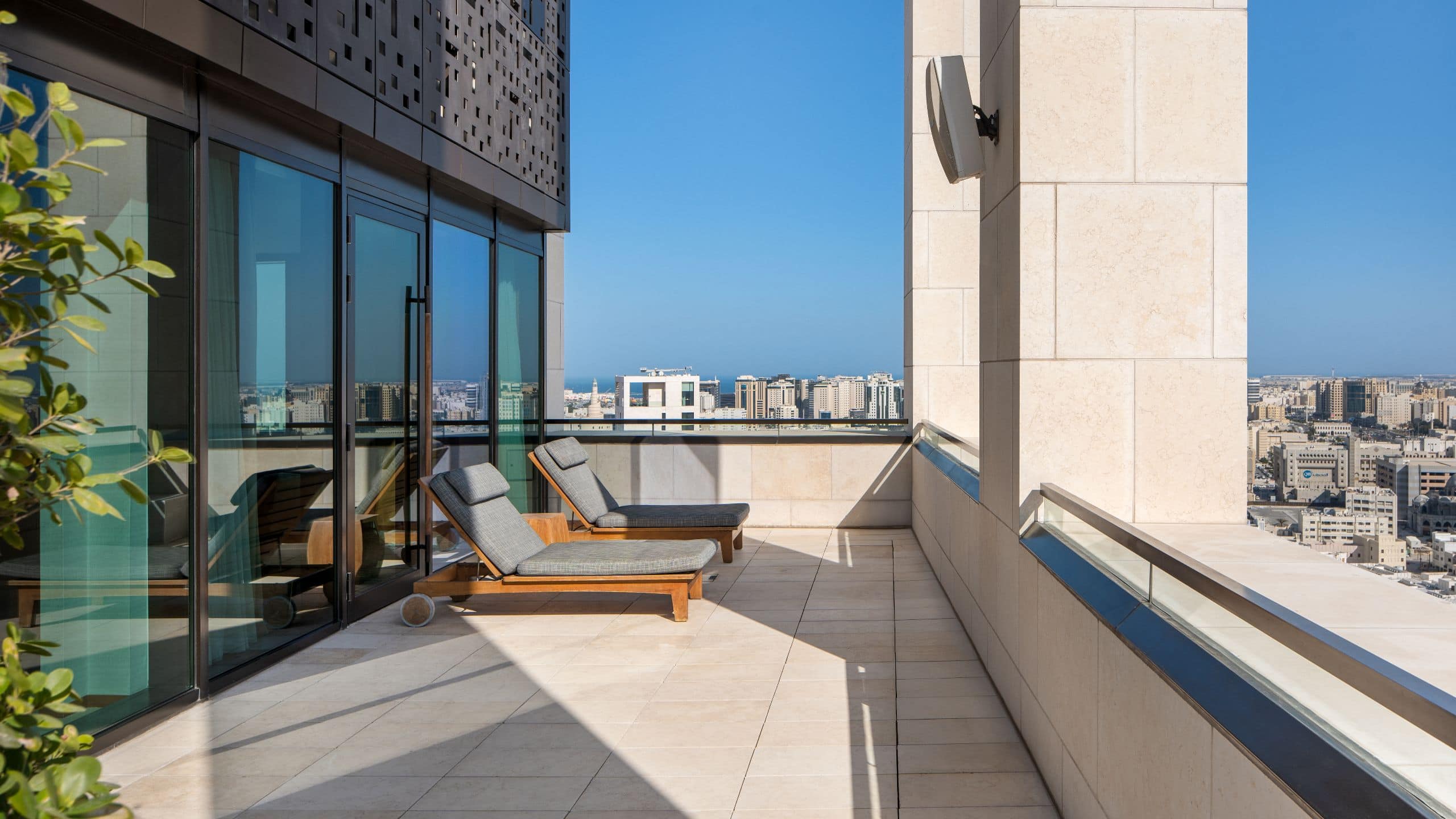6 de 6 Park Hyatt Doha Diplomat Suite Terrace View
