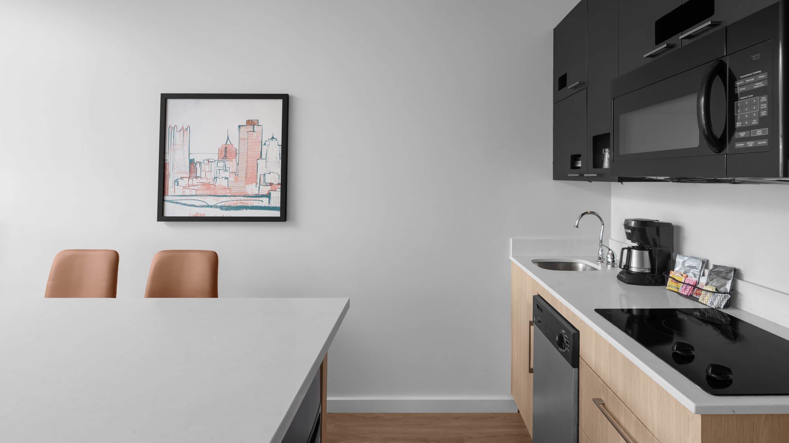 Hyatt House Pittsburgh-South Side King Studio Suite Kitchen